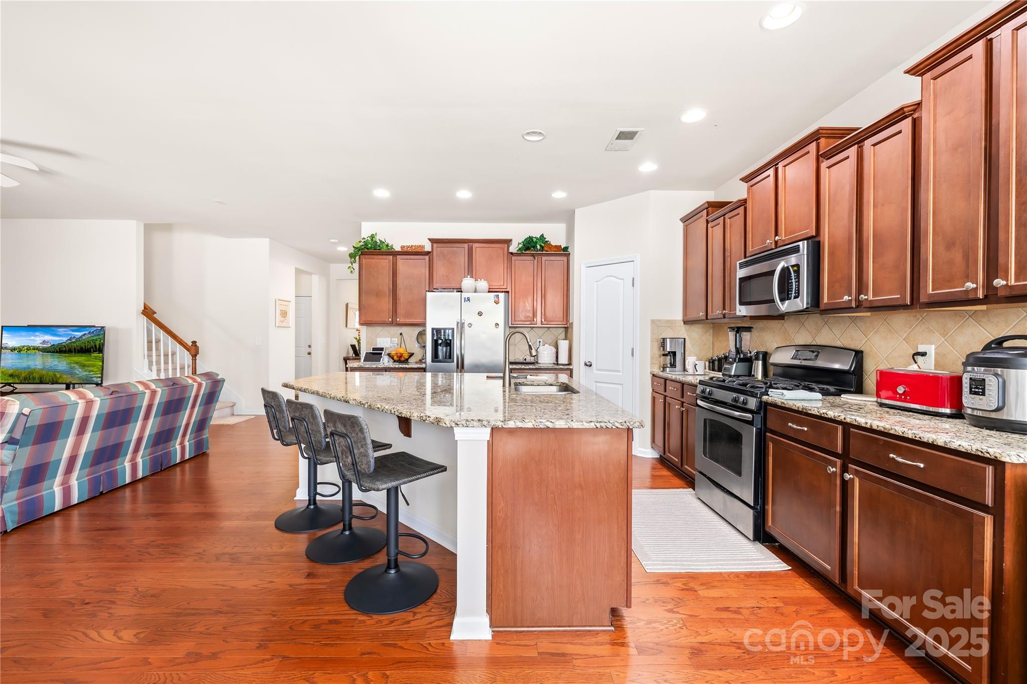 137 Chertsey Drive Property Photo 13