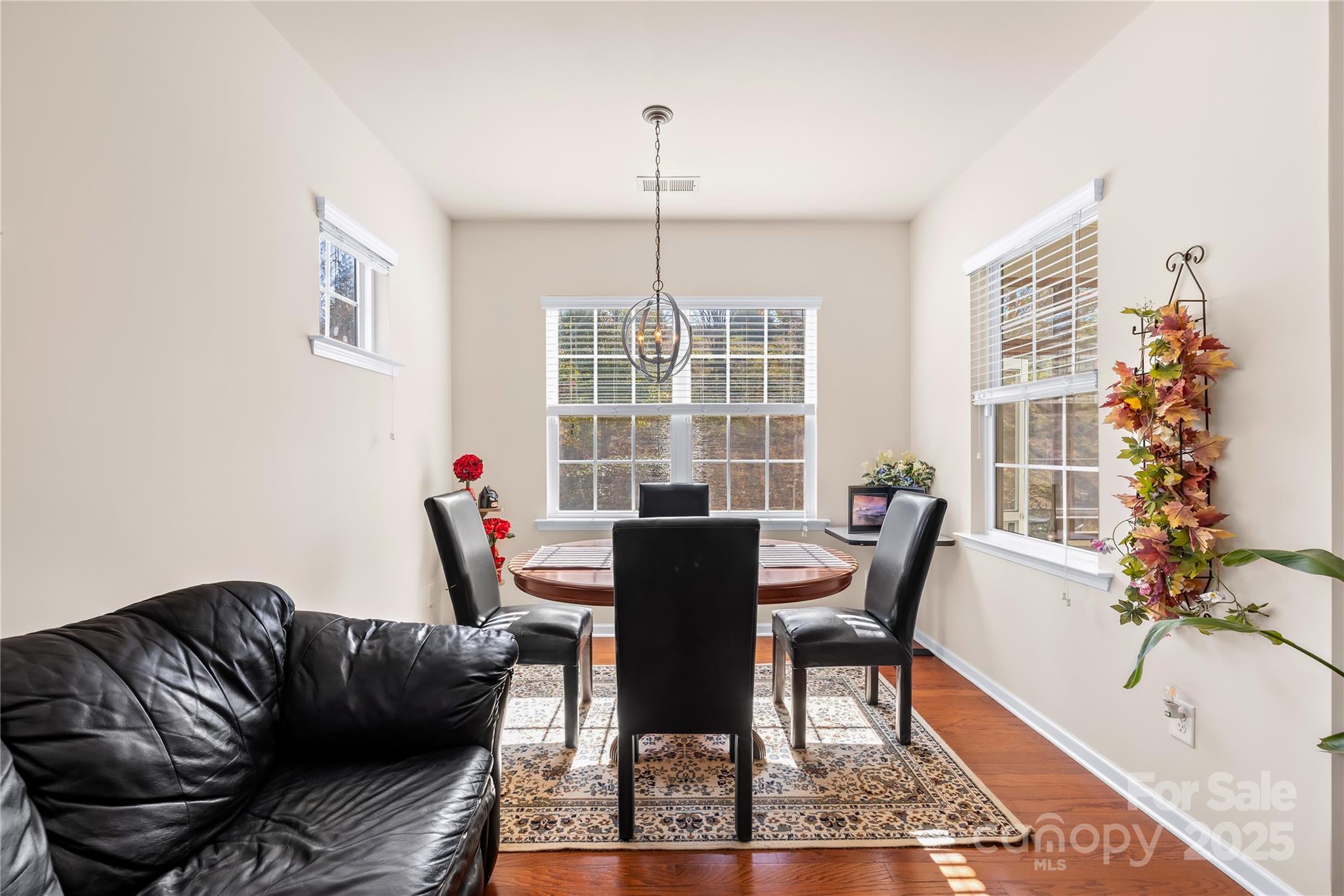 137 Chertsey Drive Property Photo 18