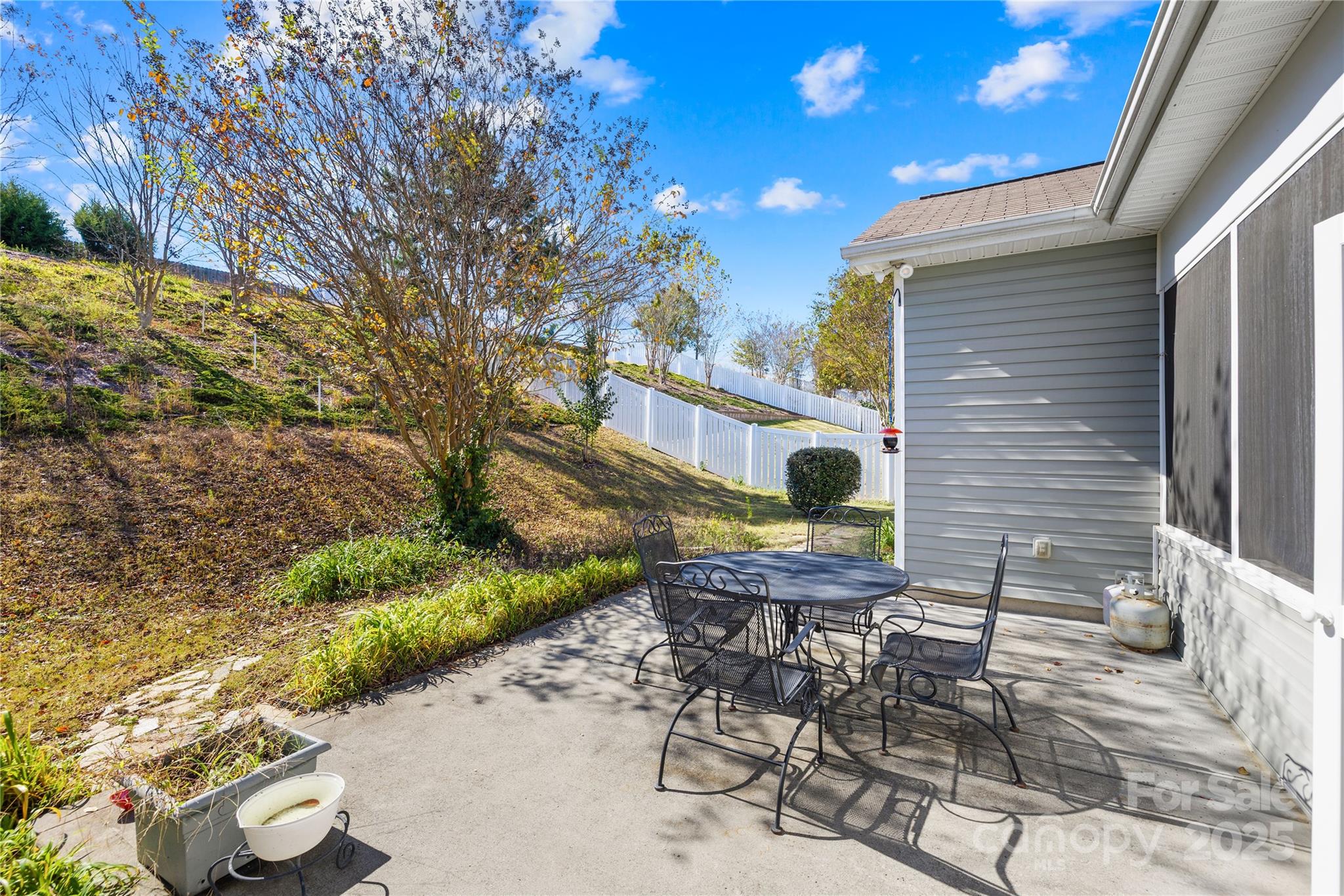 137 Chertsey Drive Property Photo 33