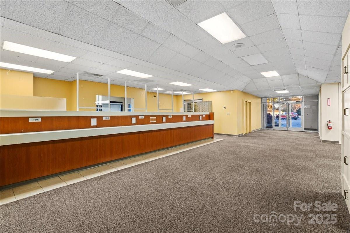 704 N Cannon Boulevard Property Photo 6