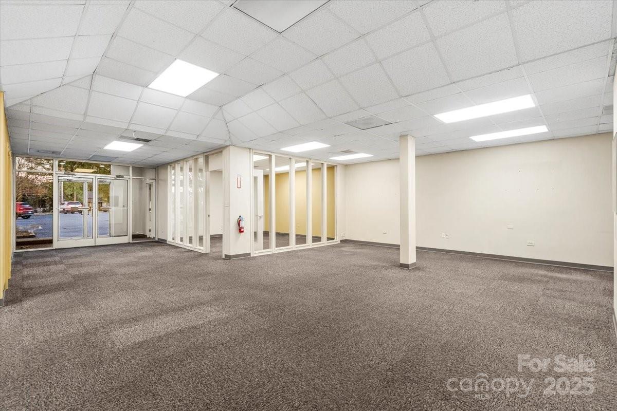 704 N Cannon Boulevard Property Photo 8