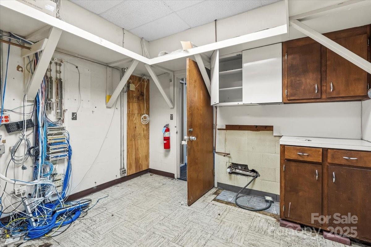 704 N Cannon Boulevard Property Photo 30