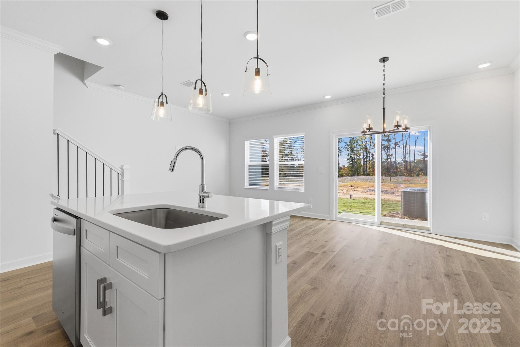 238 Tiger Lily Drive Property Photo 10