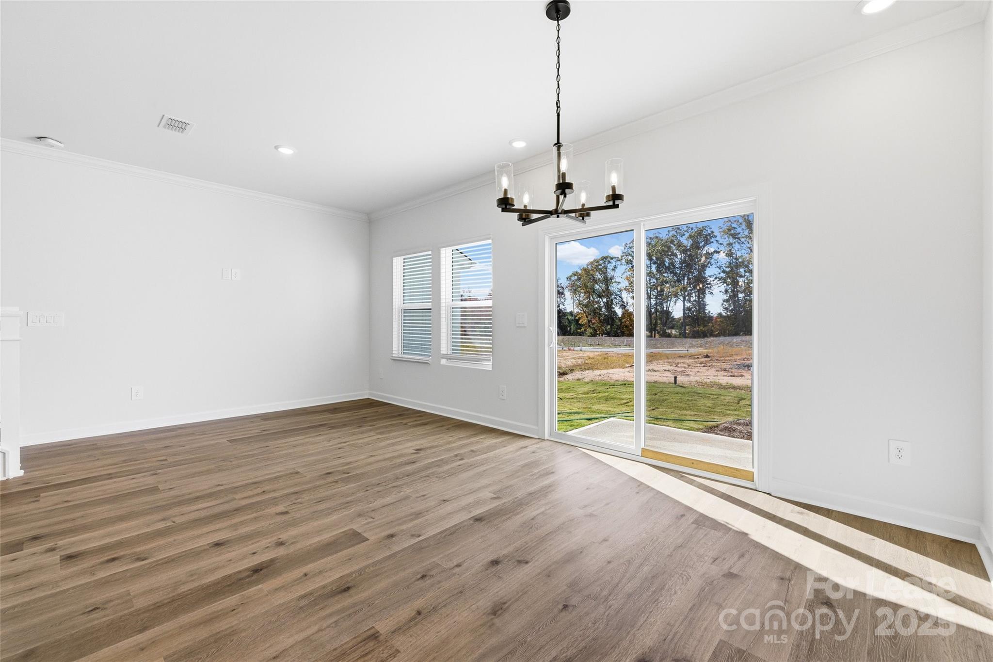 238 Tiger Lily Drive Property Photo 12