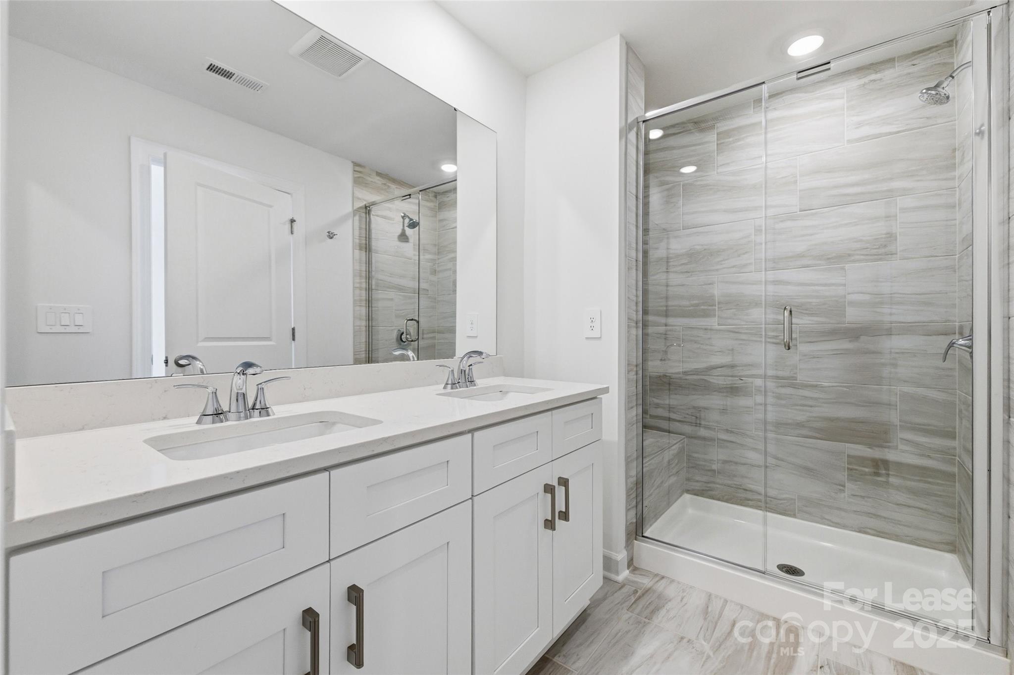 238 Tiger Lily Drive Property Photo 21