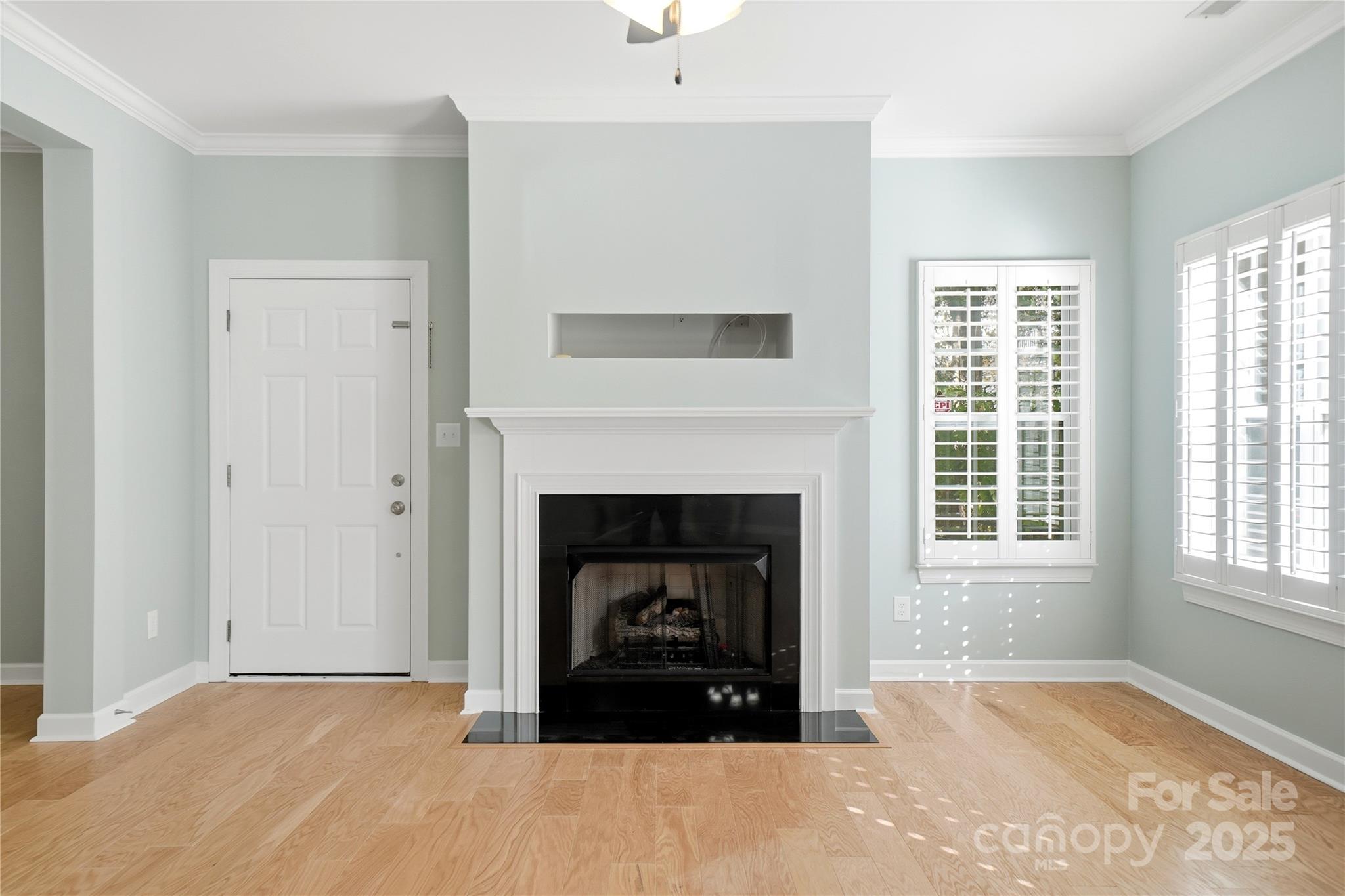 16605 Bastia Street Property Photo 7