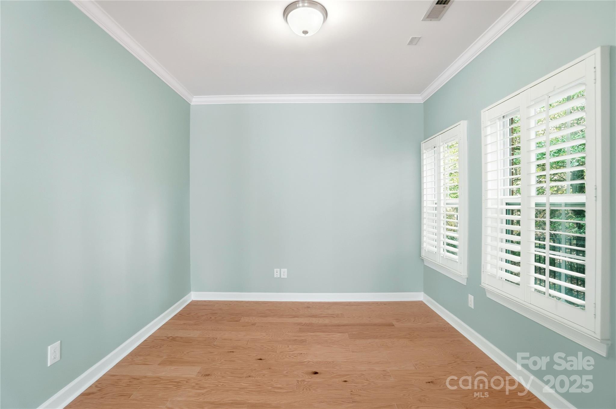 16605 Bastia Street Property Photo 8