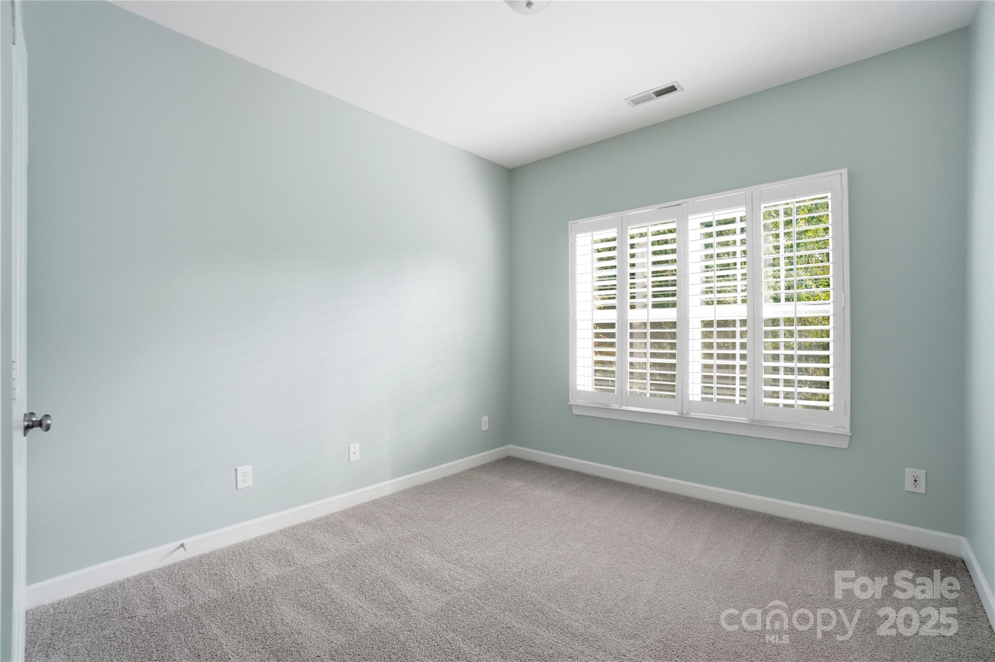 16605 Bastia Street Property Photo 22