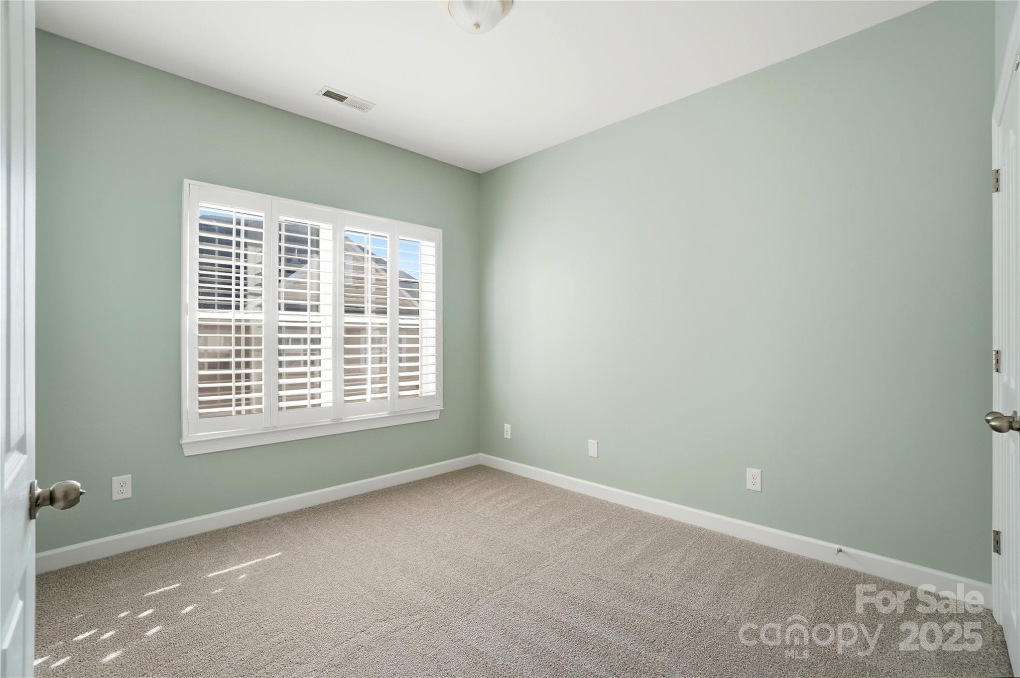 16605 Bastia Street Property Photo 25