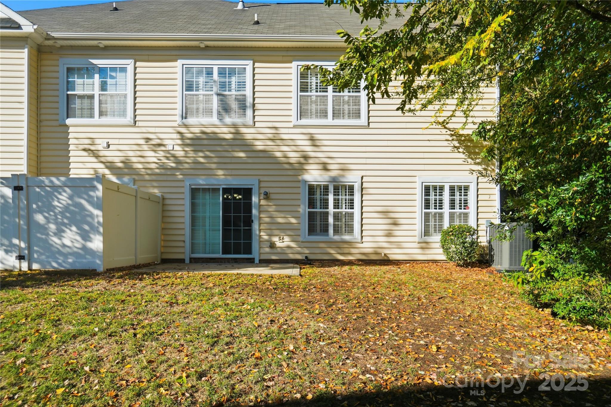 16605 Bastia Street Property Photo 30