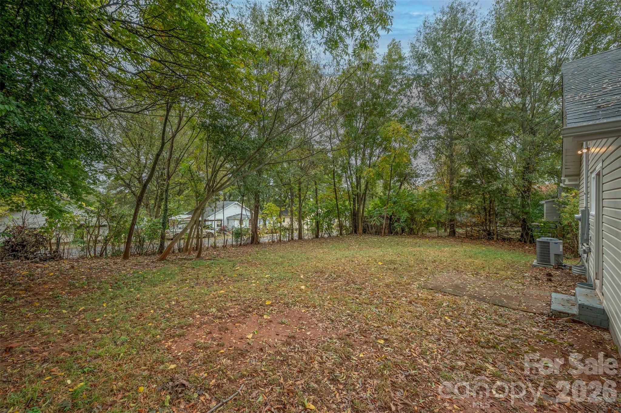 512 Spindale Street Property Photo 3