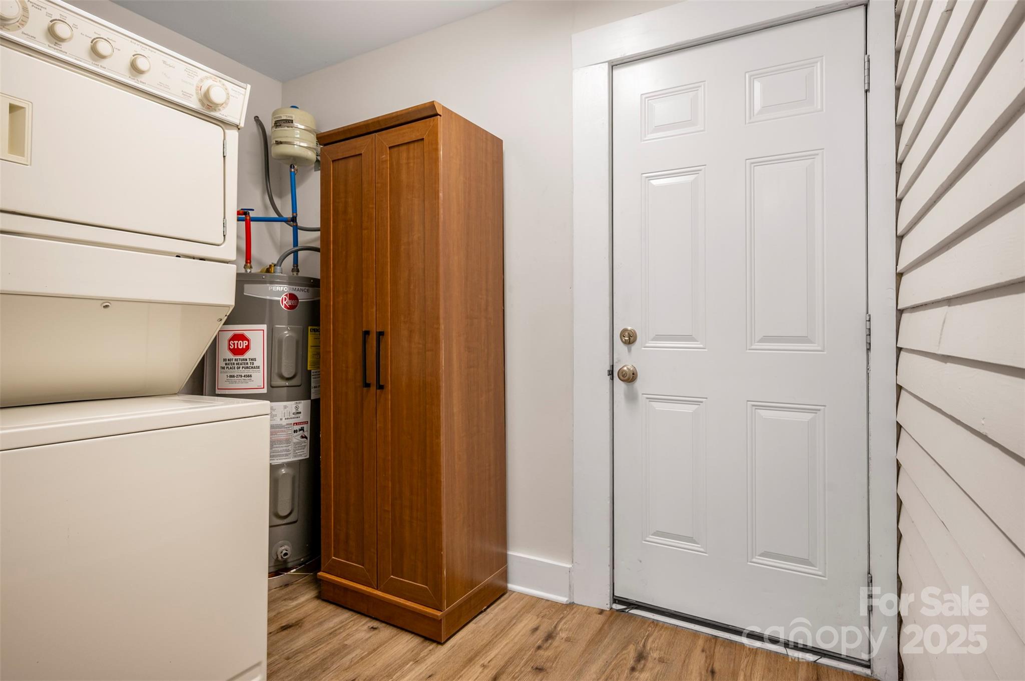 512 Spindale Street Property Photo 11