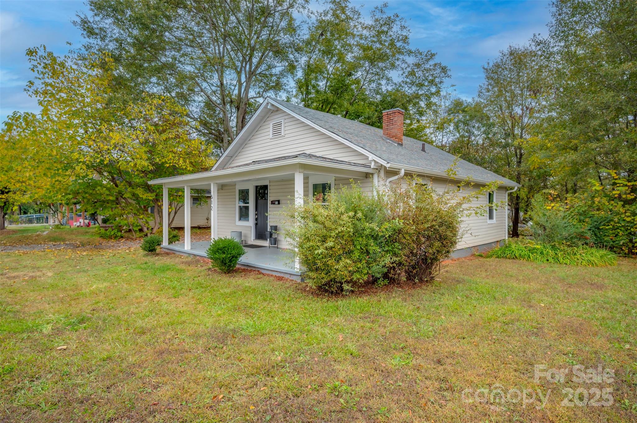 512 Spindale Street Property Photo 24