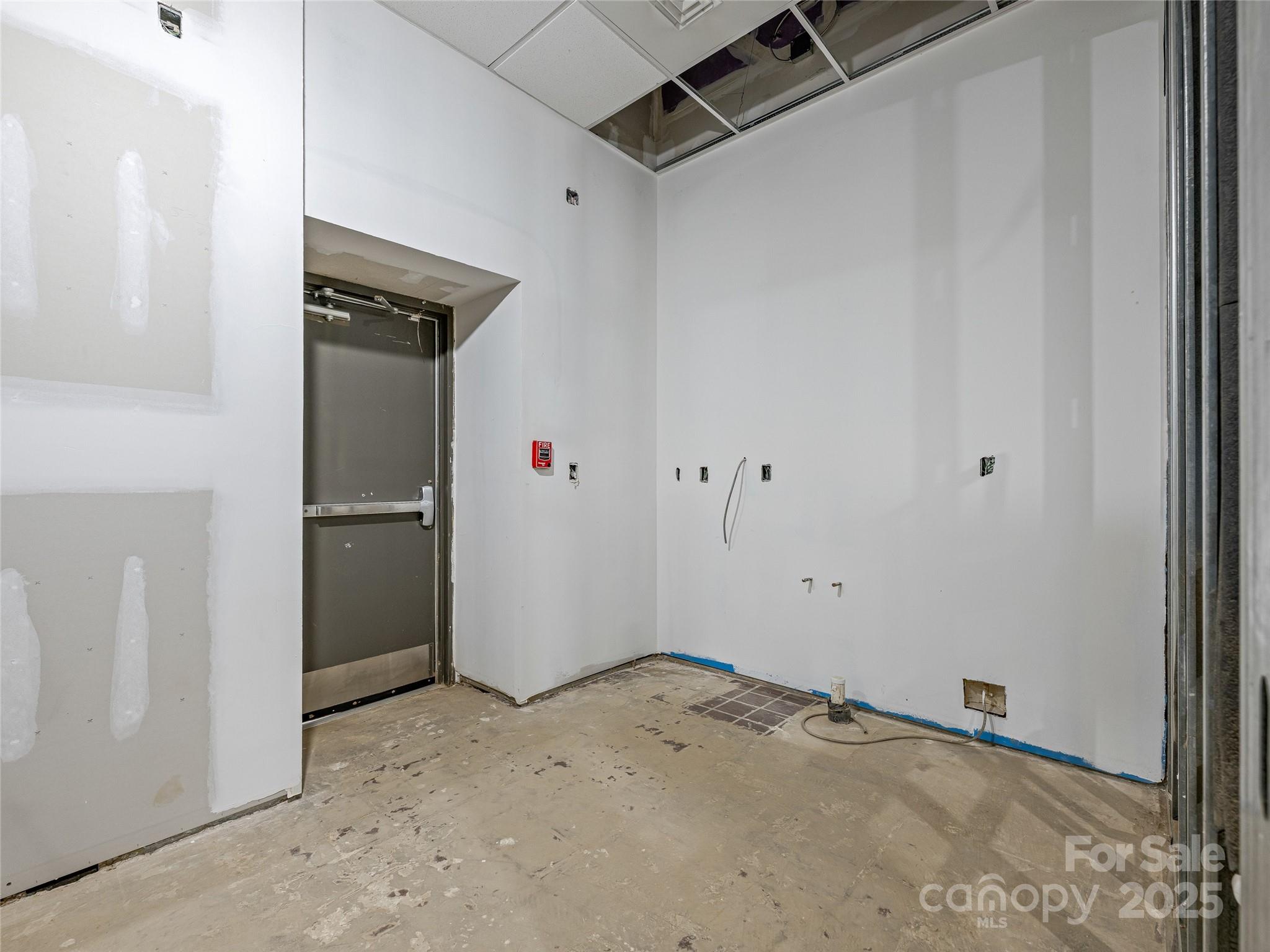 408 Depot Street 150 Property Photo 18