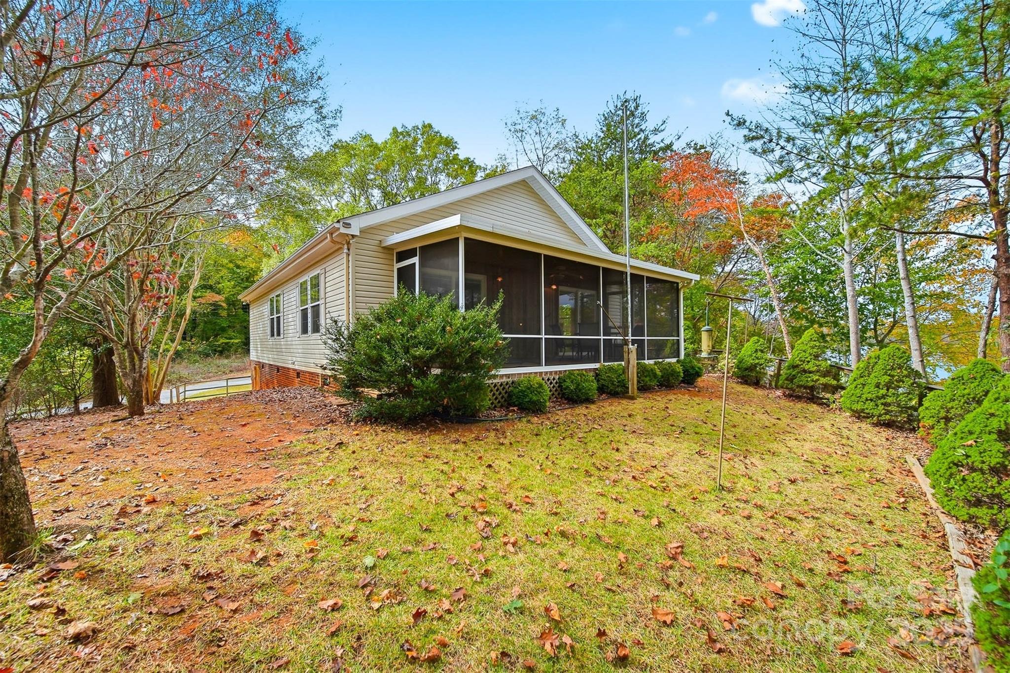 4247 Laurel Hill Road Property Photo 21