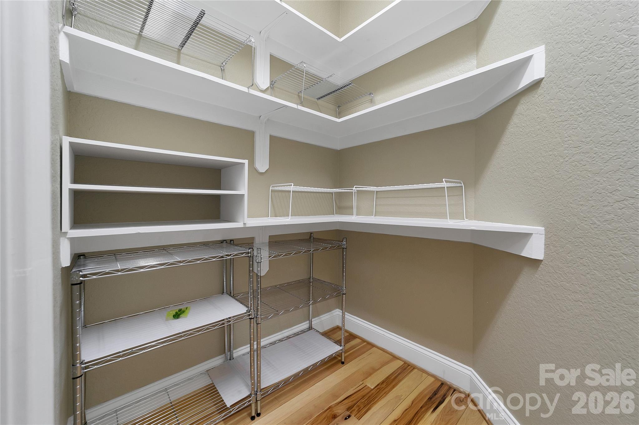 886 Soquili Drive Property Photo 19