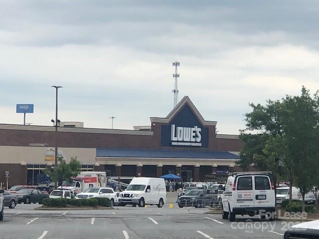 1301 Innes Street Property Photo 17