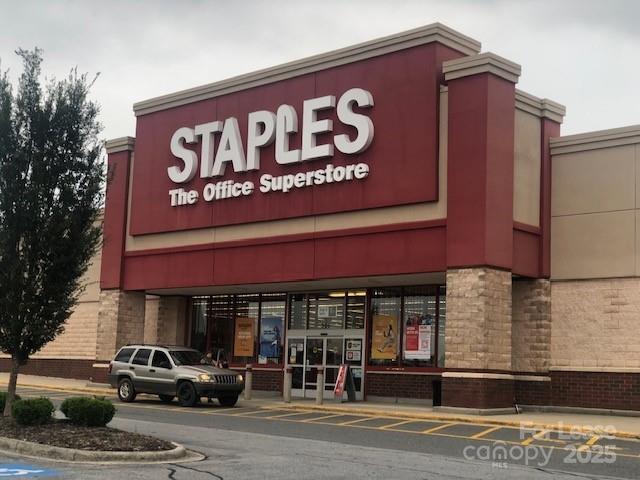 1301 Innes Street Property Photo 19