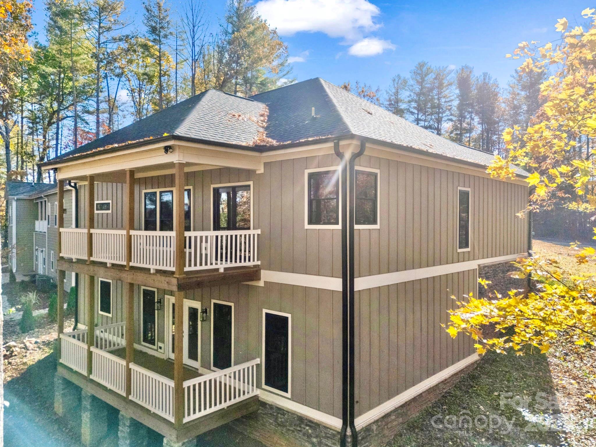 309 Sassafras Court Property Photo 6