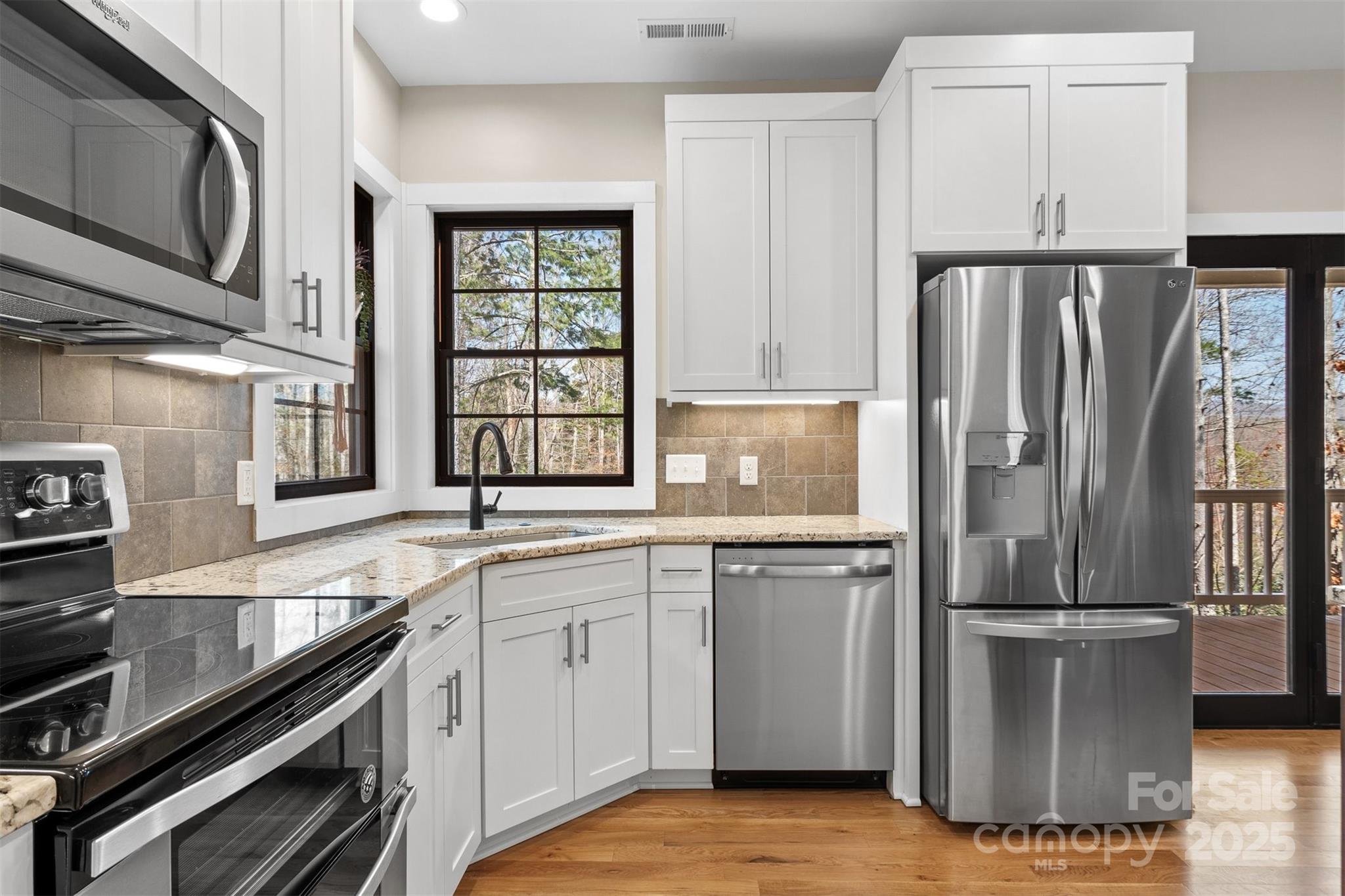 309 Sassafras Court Property Photo 17