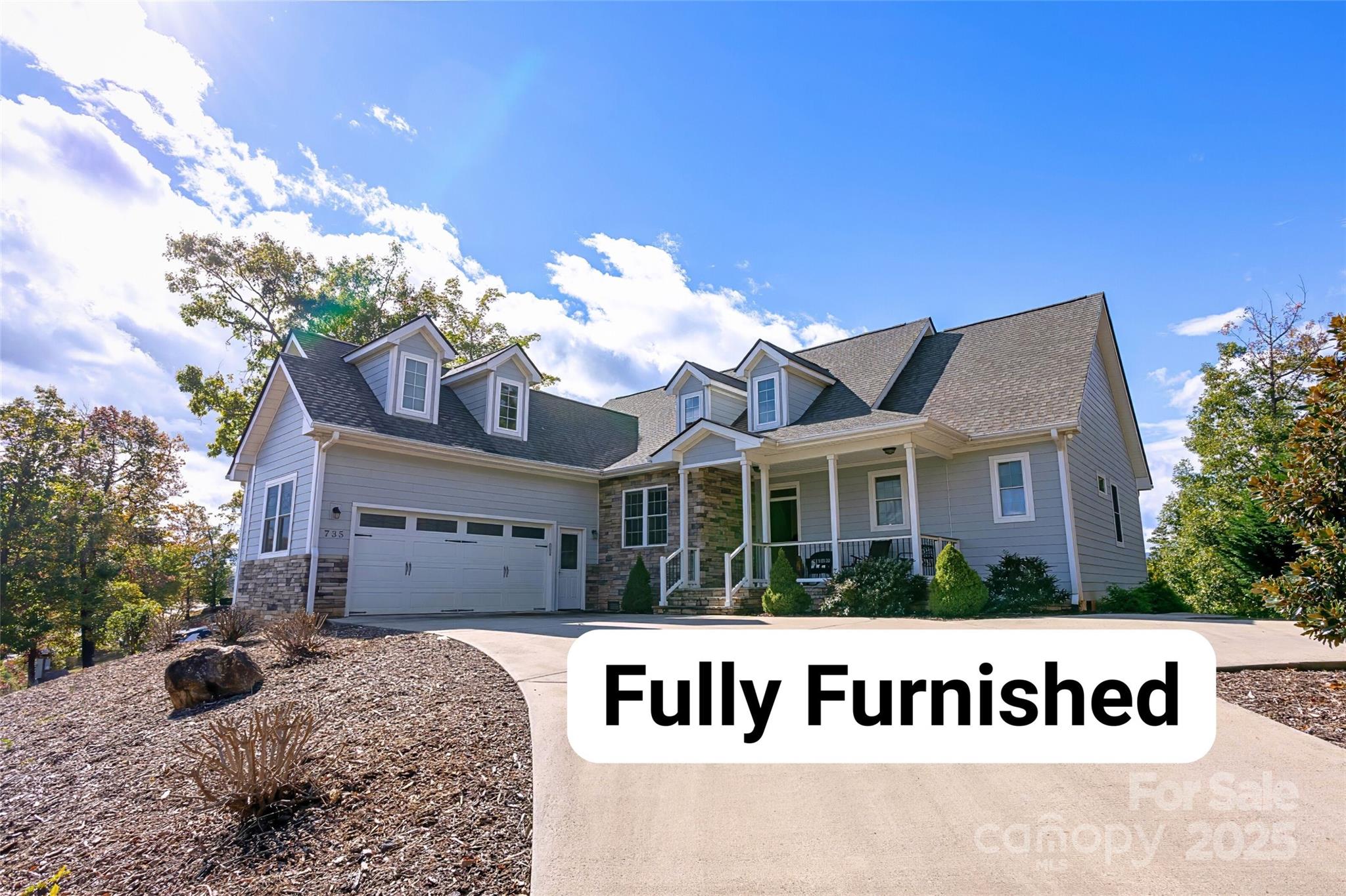 735 Bills Mountain Trail Property Photo 1