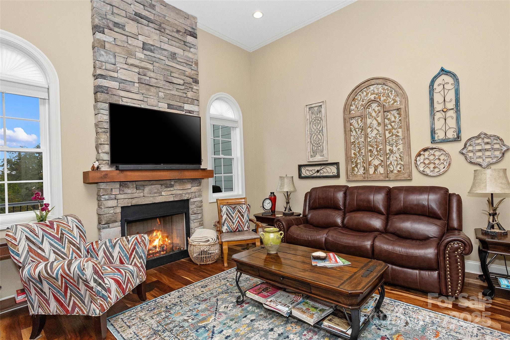 735 Bills Mountain Trail Property Photo 7