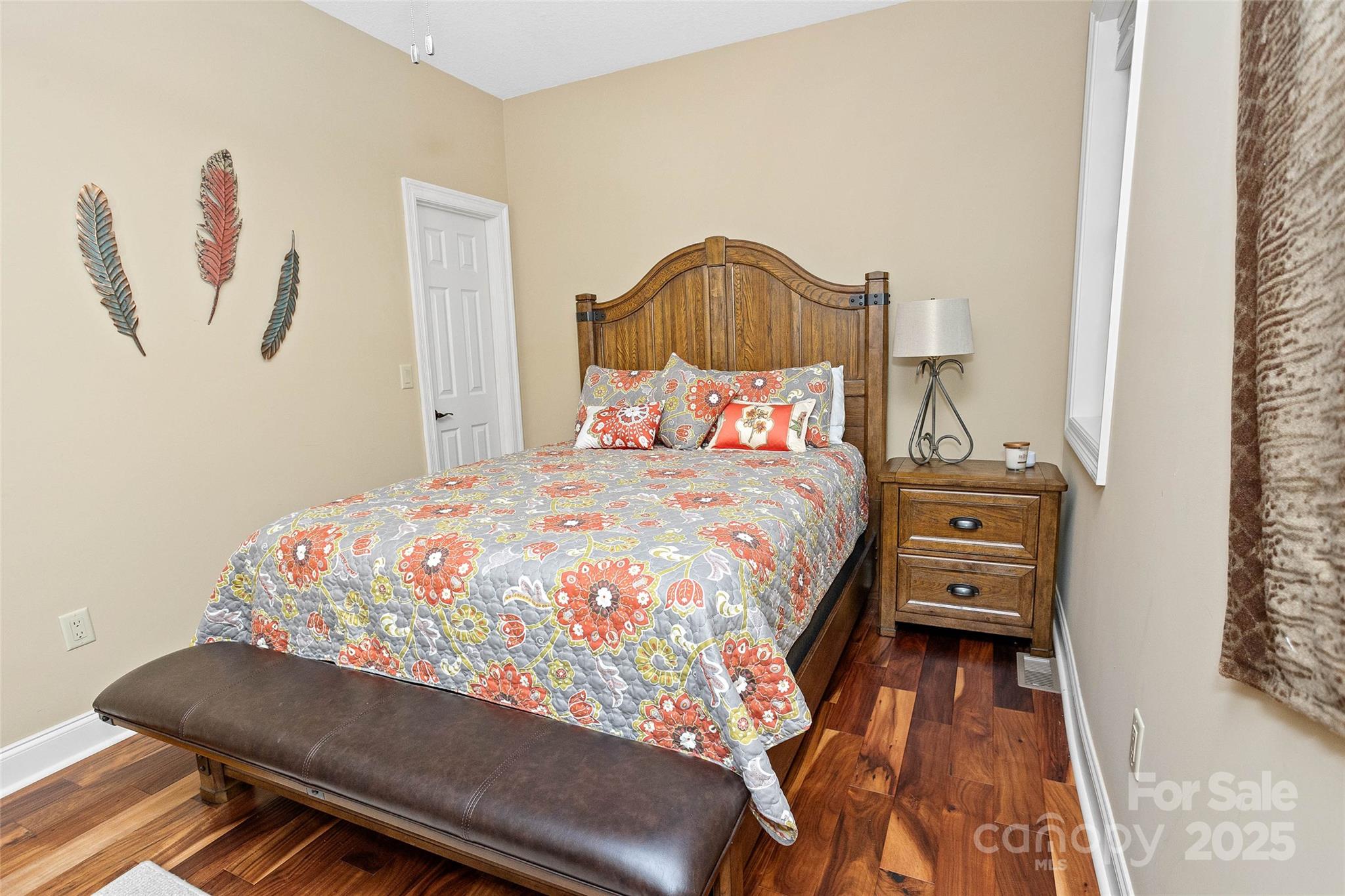 735 Bills Mountain Trail Property Photo 26