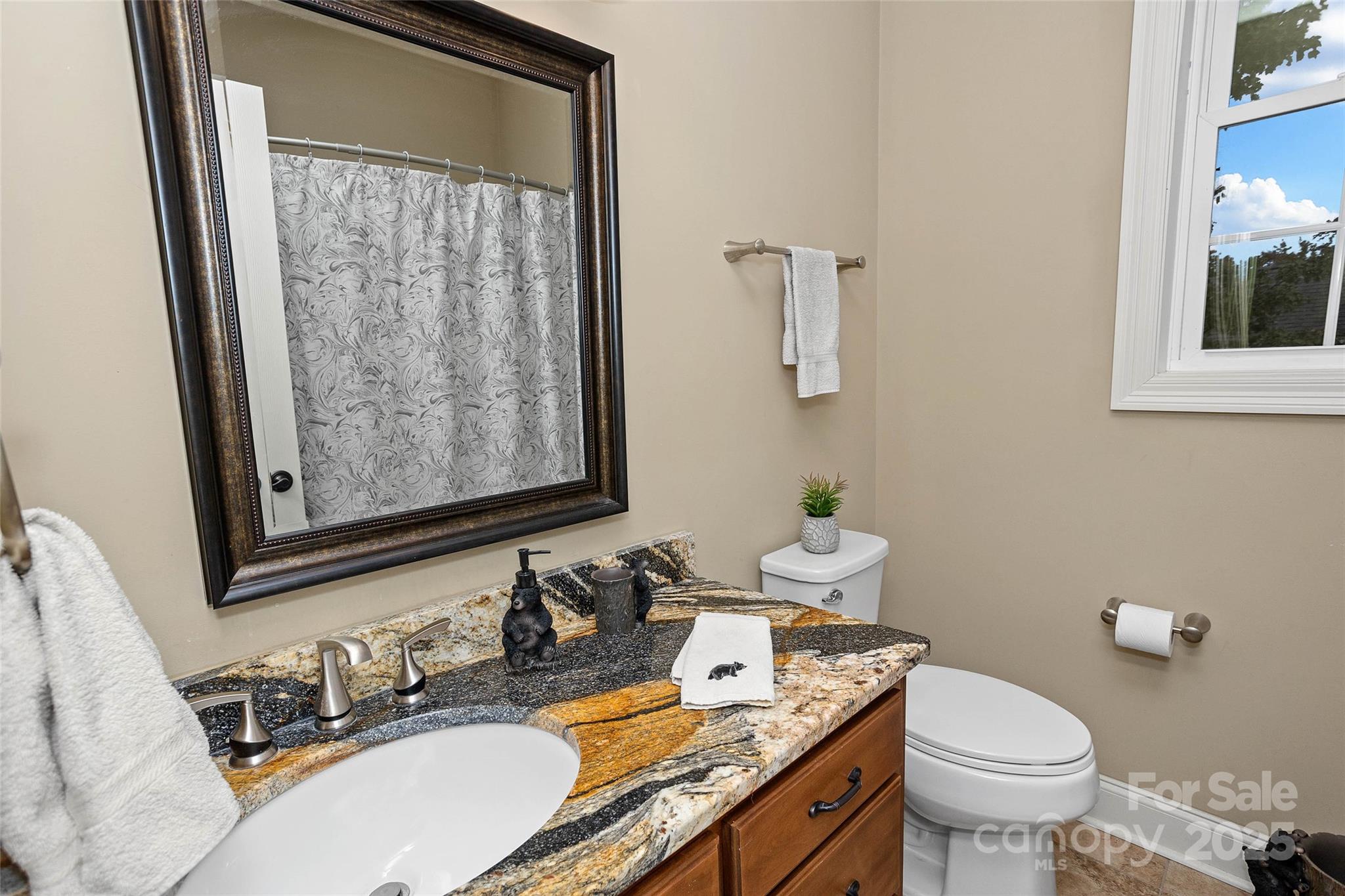 735 Bills Mountain Trail Property Photo 28