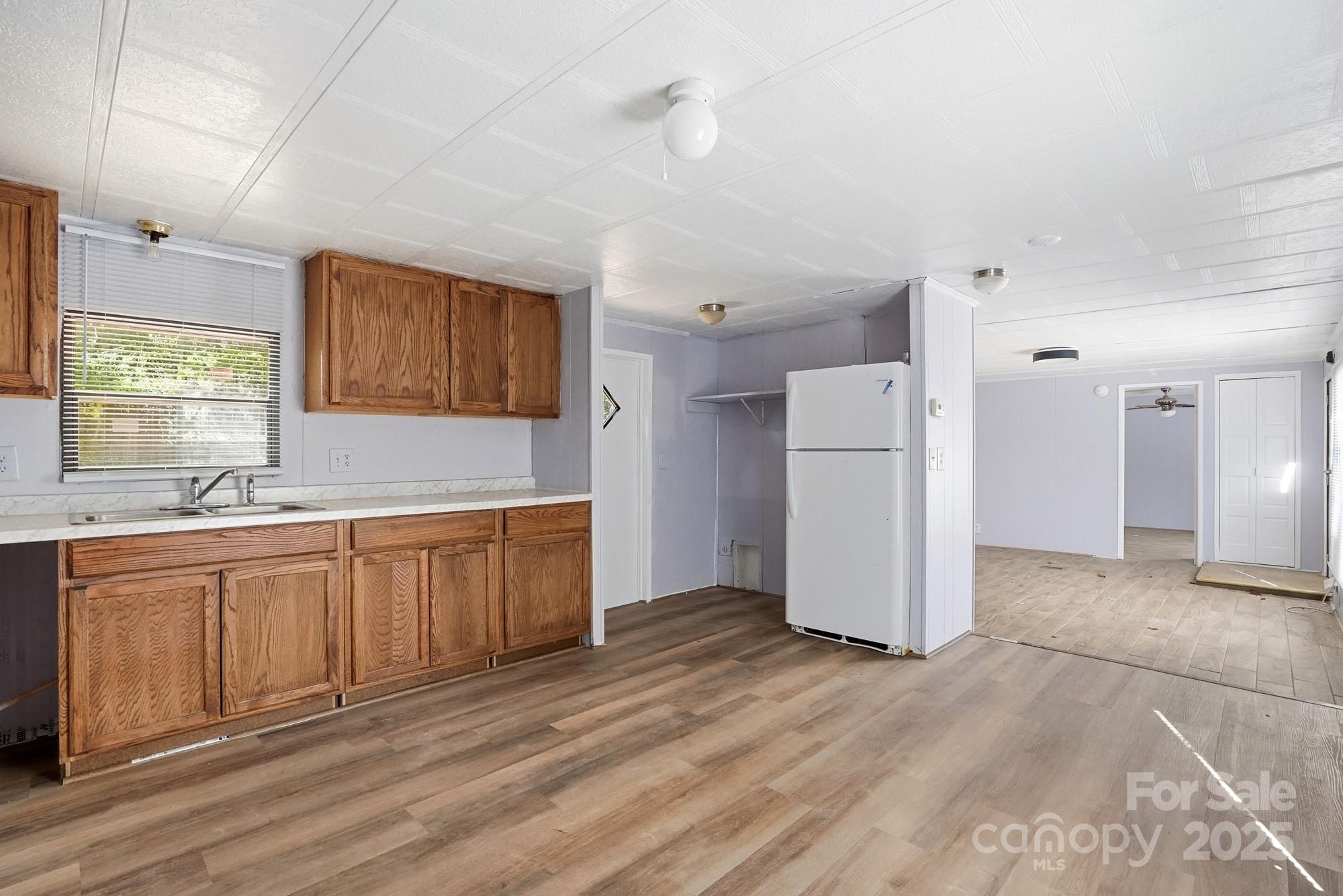 115 Red Bud Place Property Photo 18