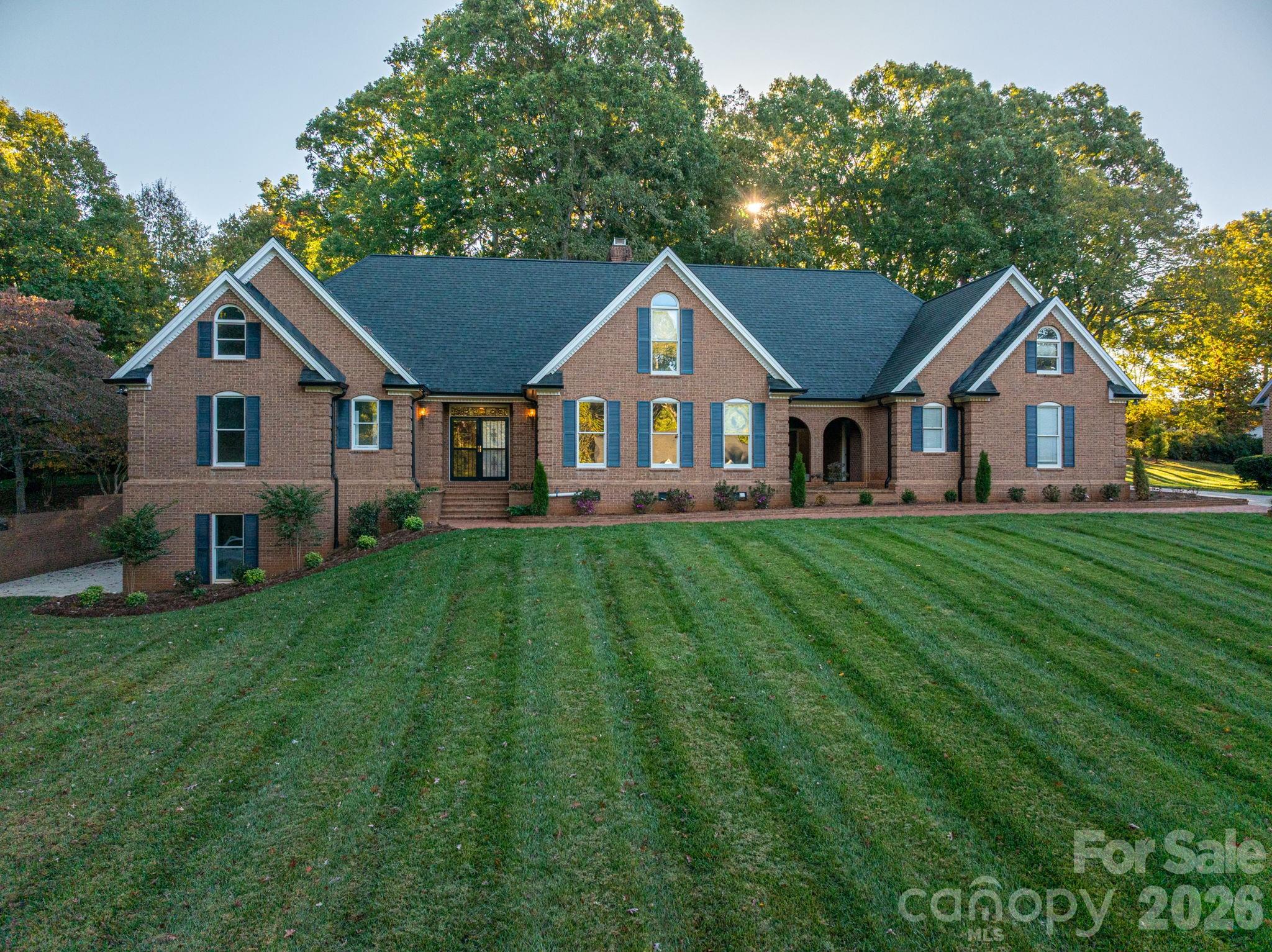 208 Hollow Road Property Photo 3