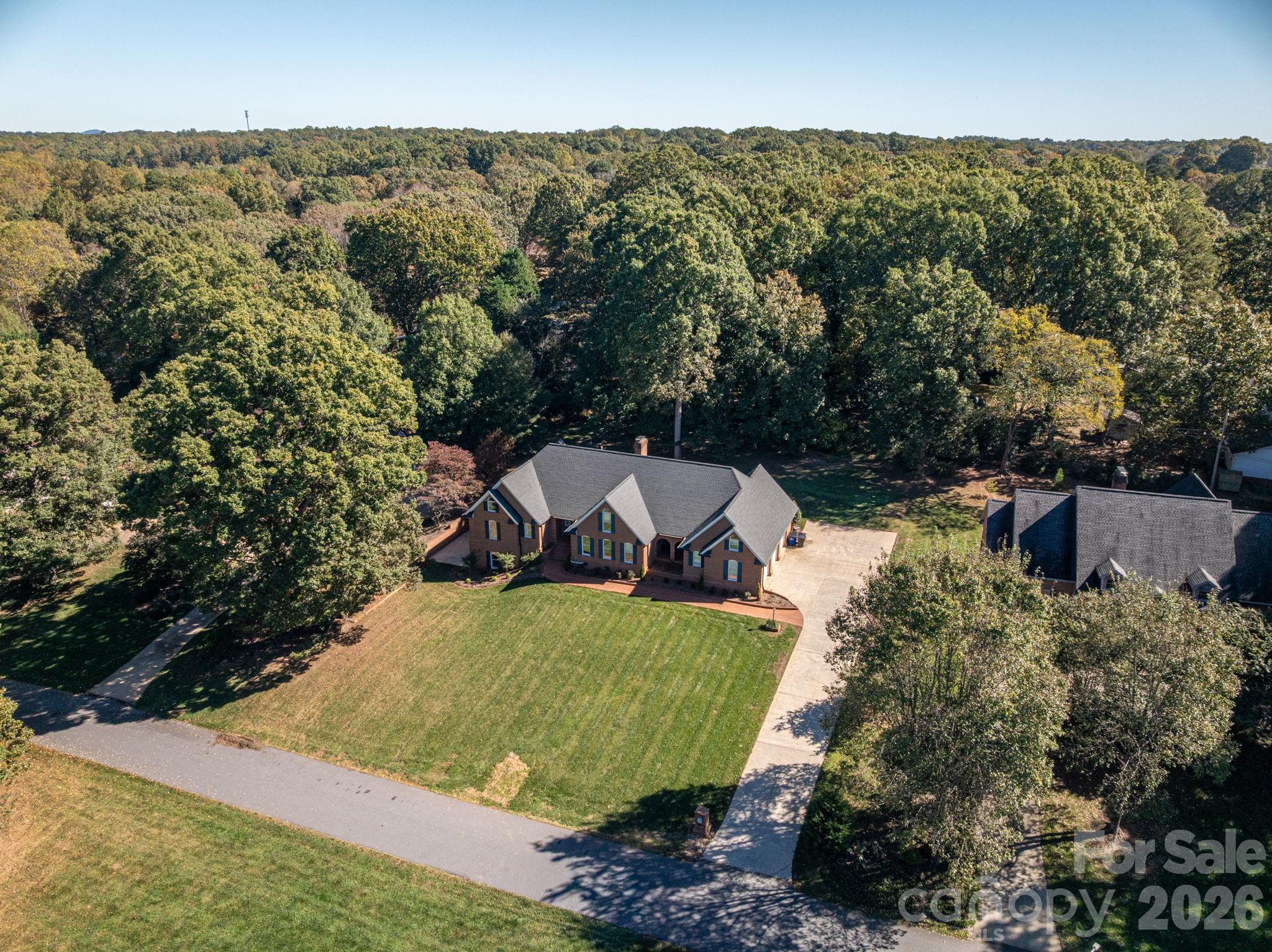 208 Hollow Road Property Photo 4
