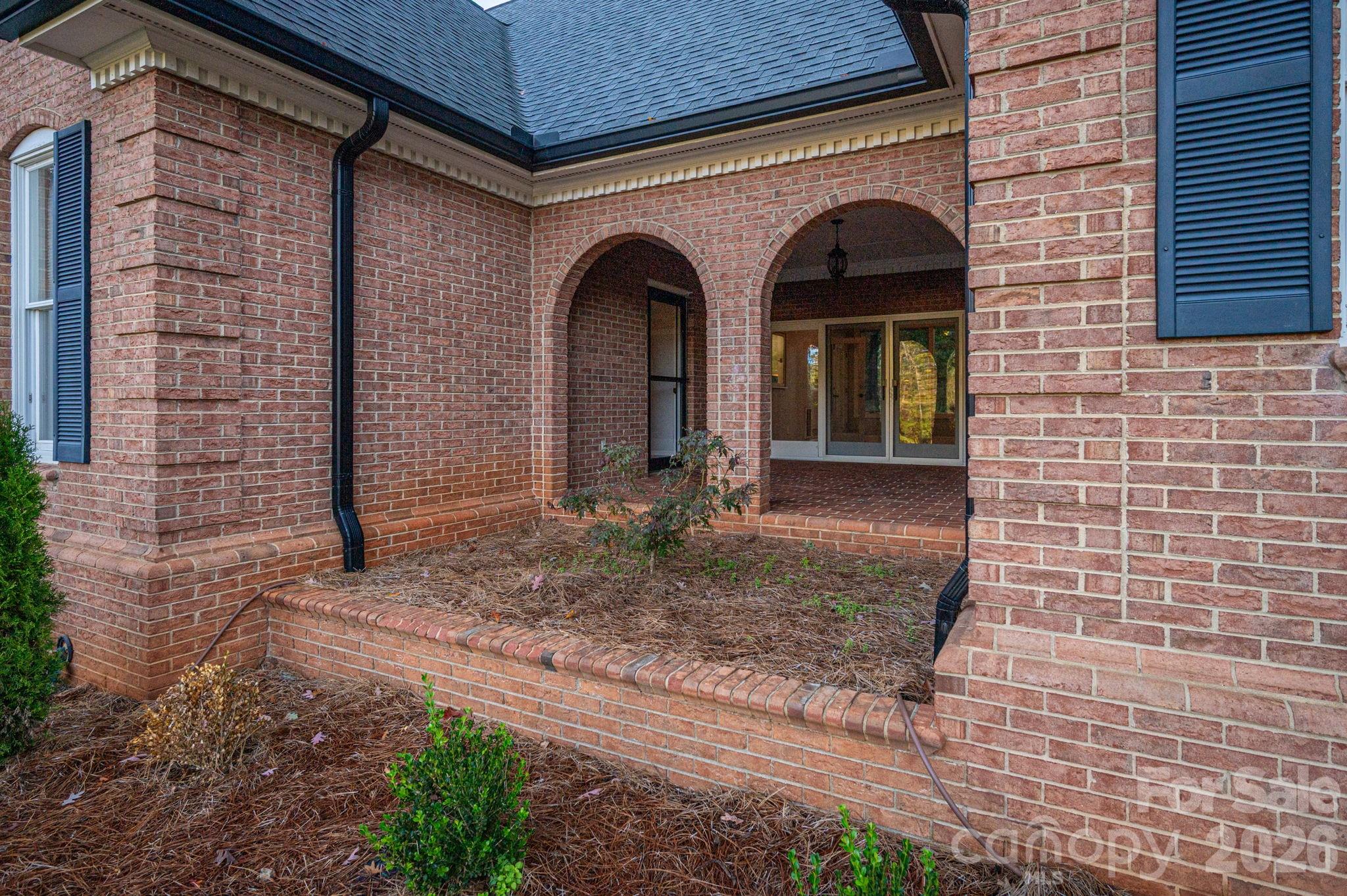 208 Hollow Road Property Photo 6