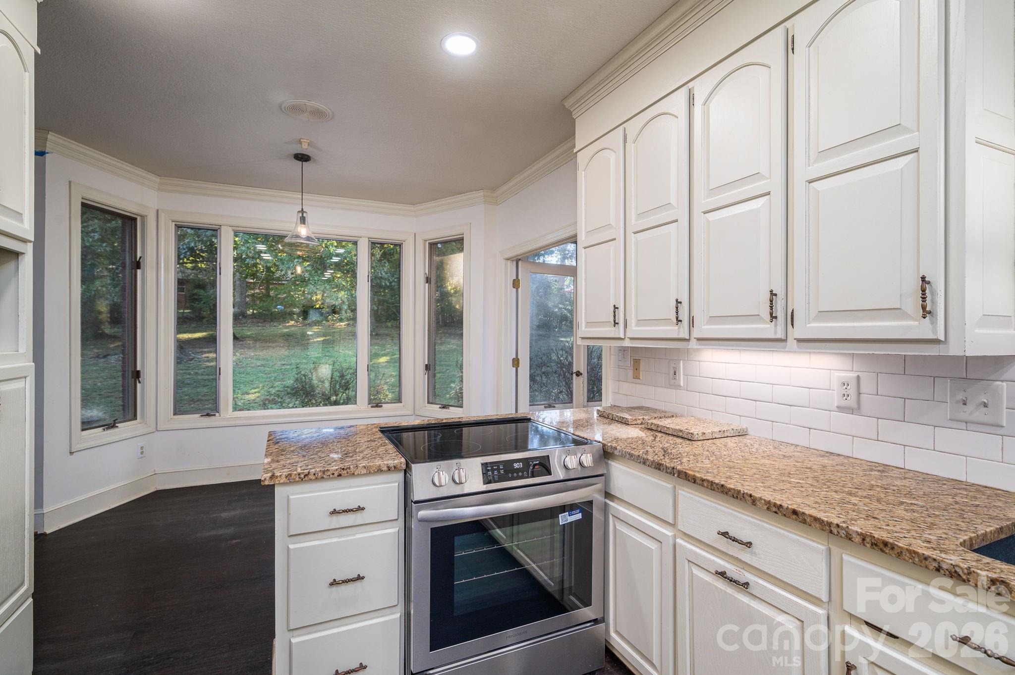 208 Hollow Road Property Photo 13