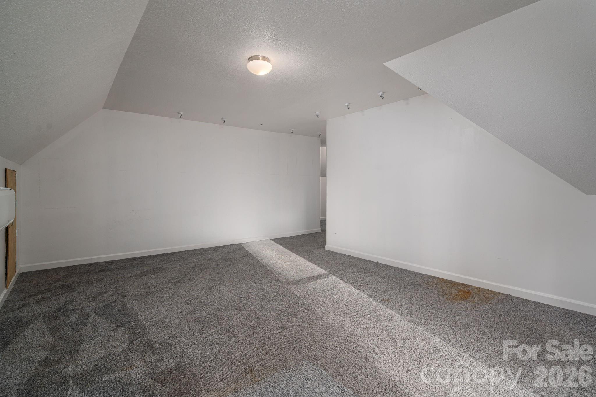 208 Hollow Road Property Photo 39
