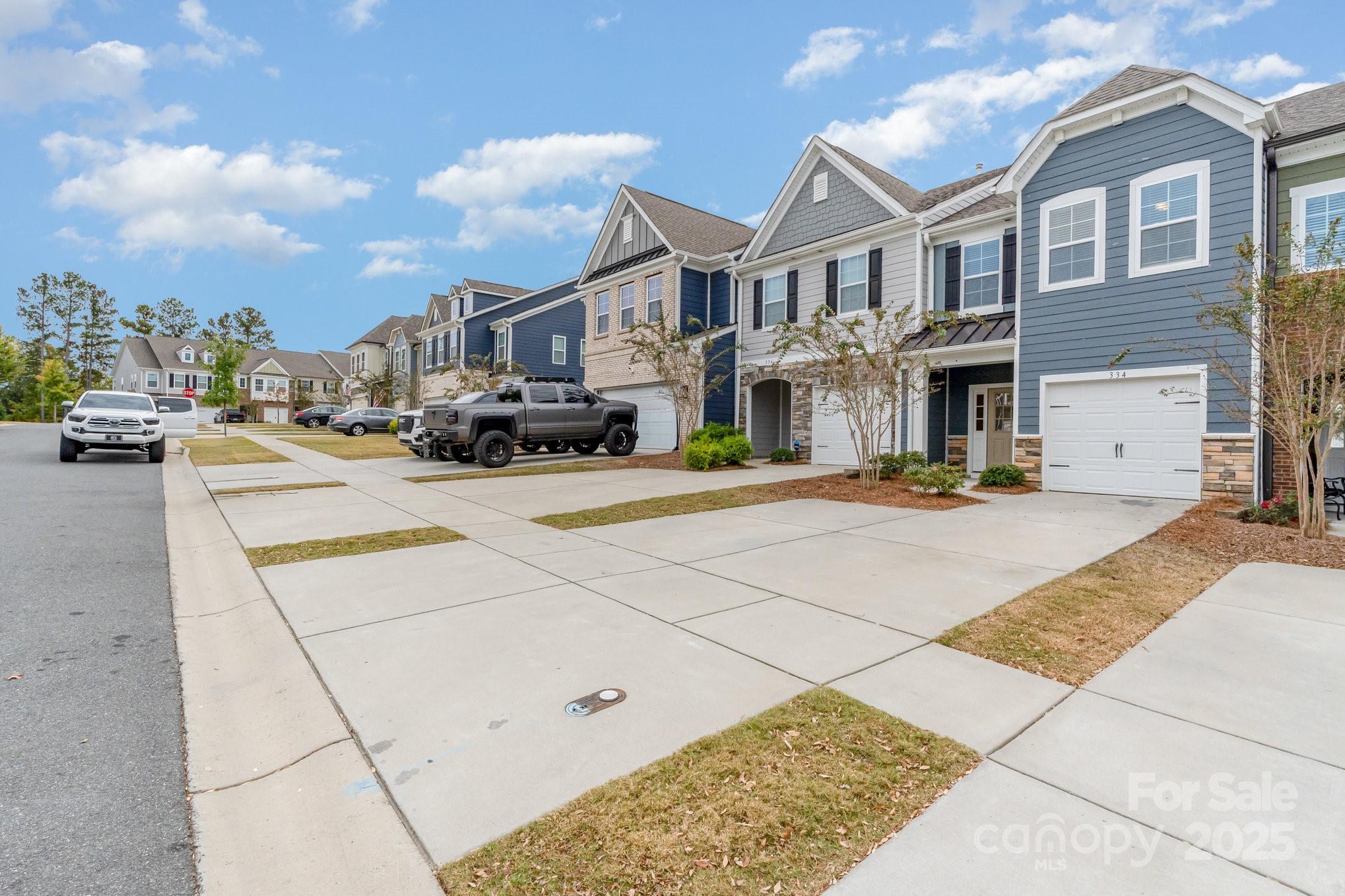 334 Embers Lane Property Photo 3