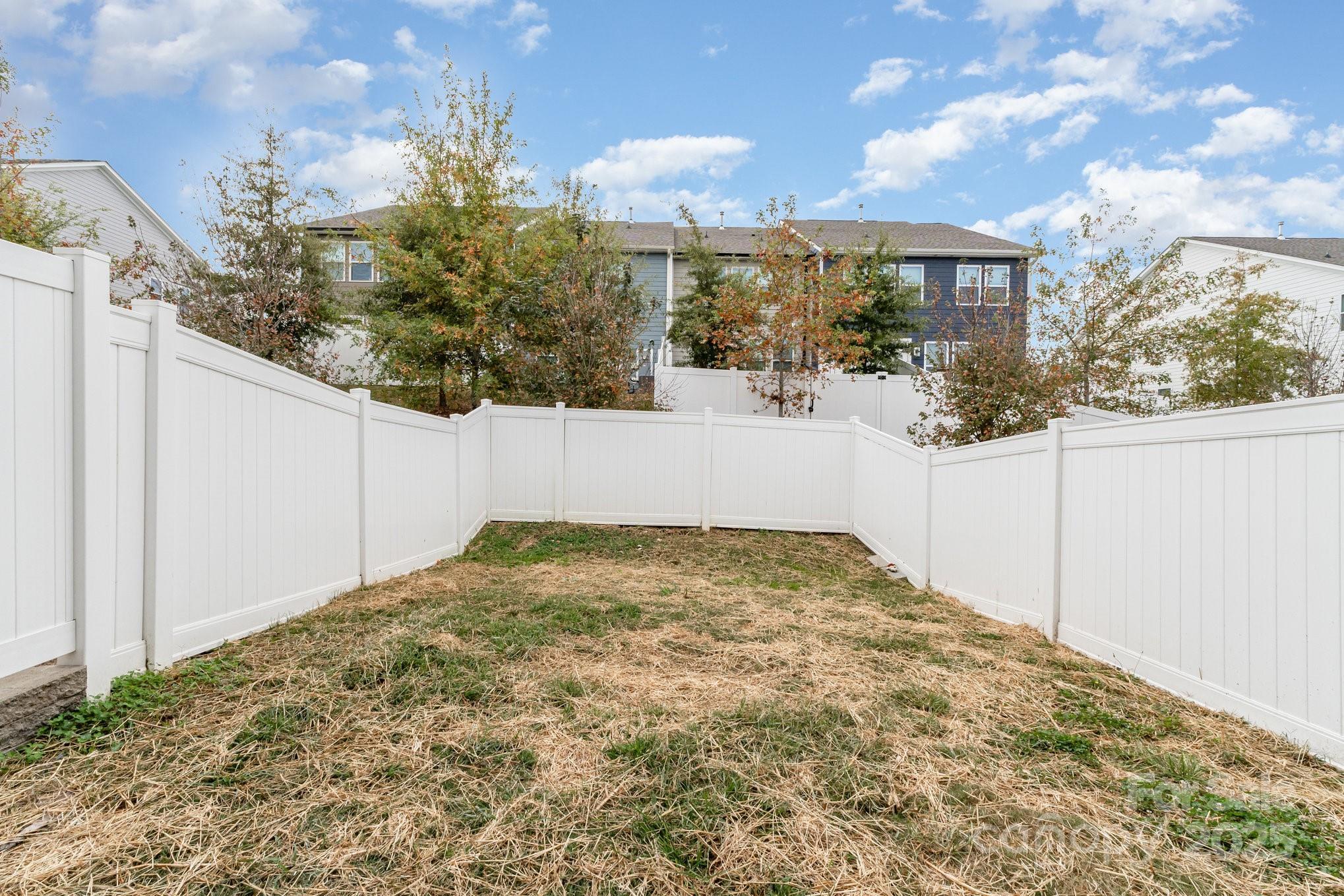 334 Embers Lane Property Photo 29