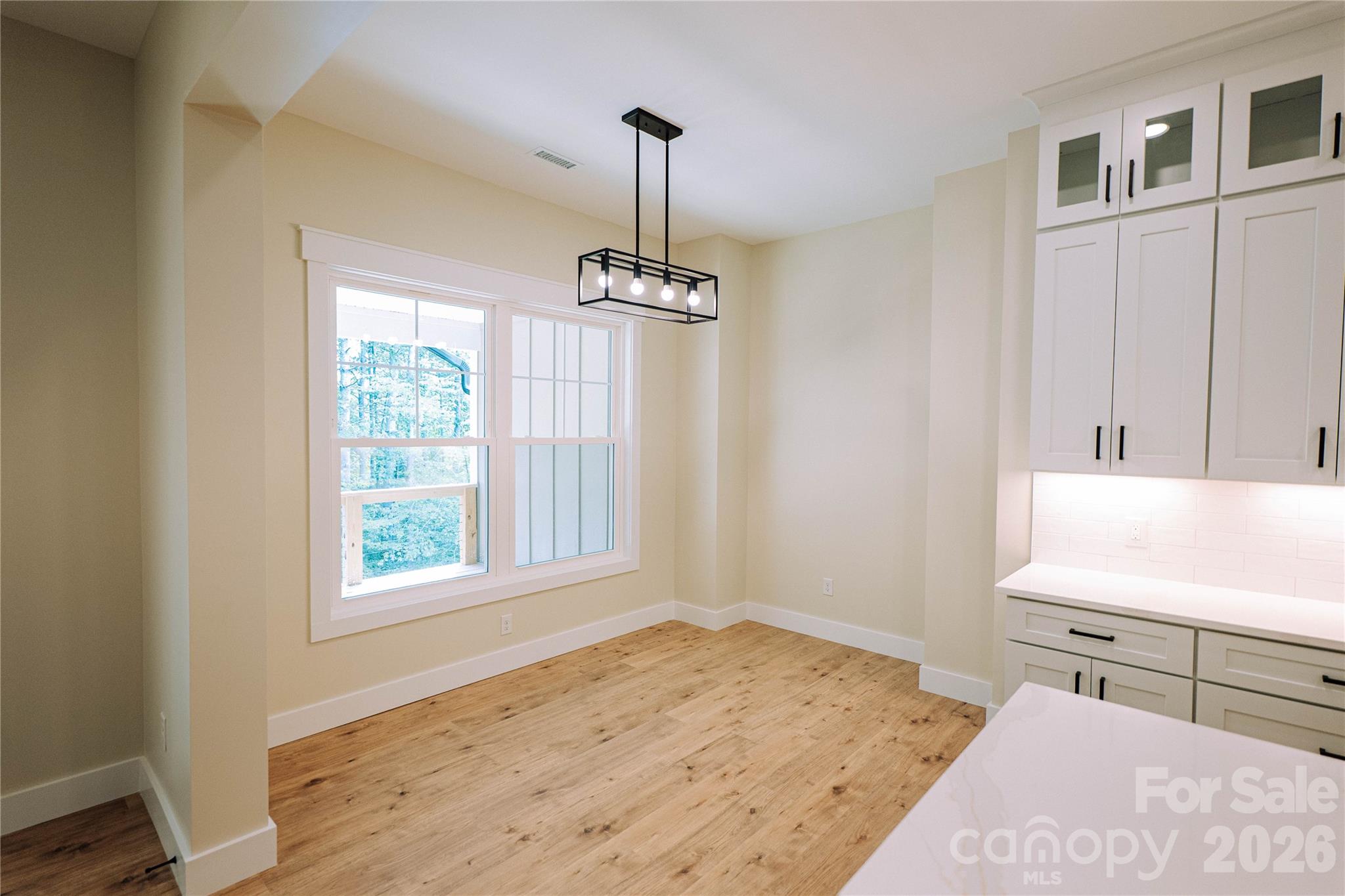 2031 Piper Ridge Drive Property Photo 4