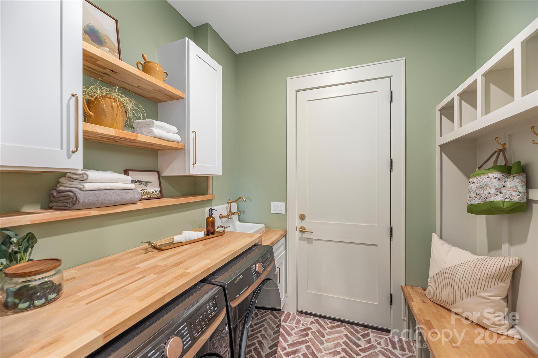 334 North Fork Road 1 Property Photo 24