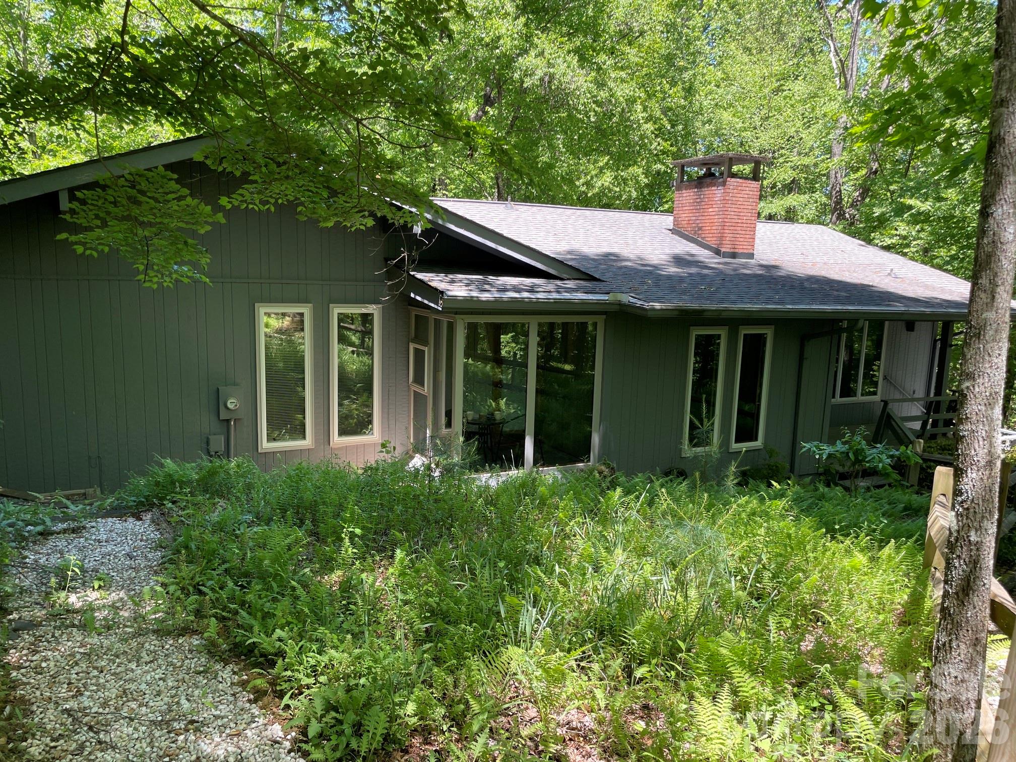250 Butternut Lane Property Photo 2