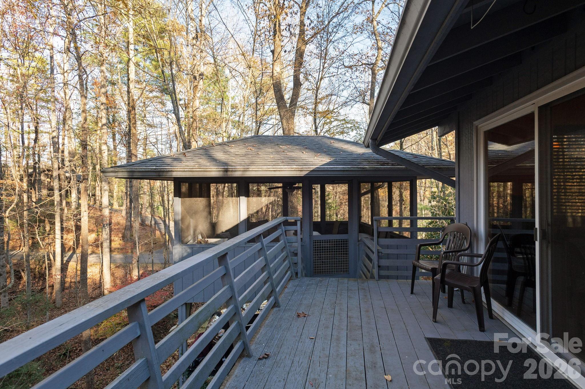 250 Butternut Lane Property Photo 18