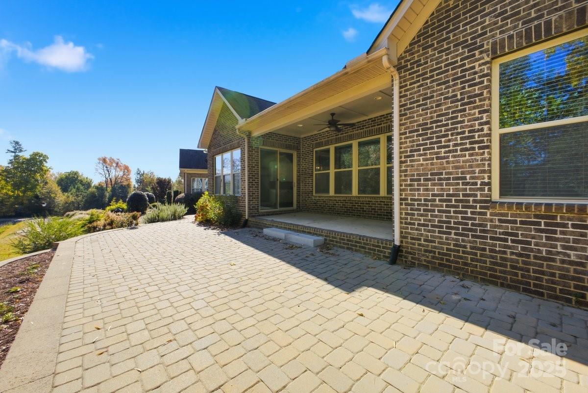 2013 Arbor Hills Drive Property Photo 27