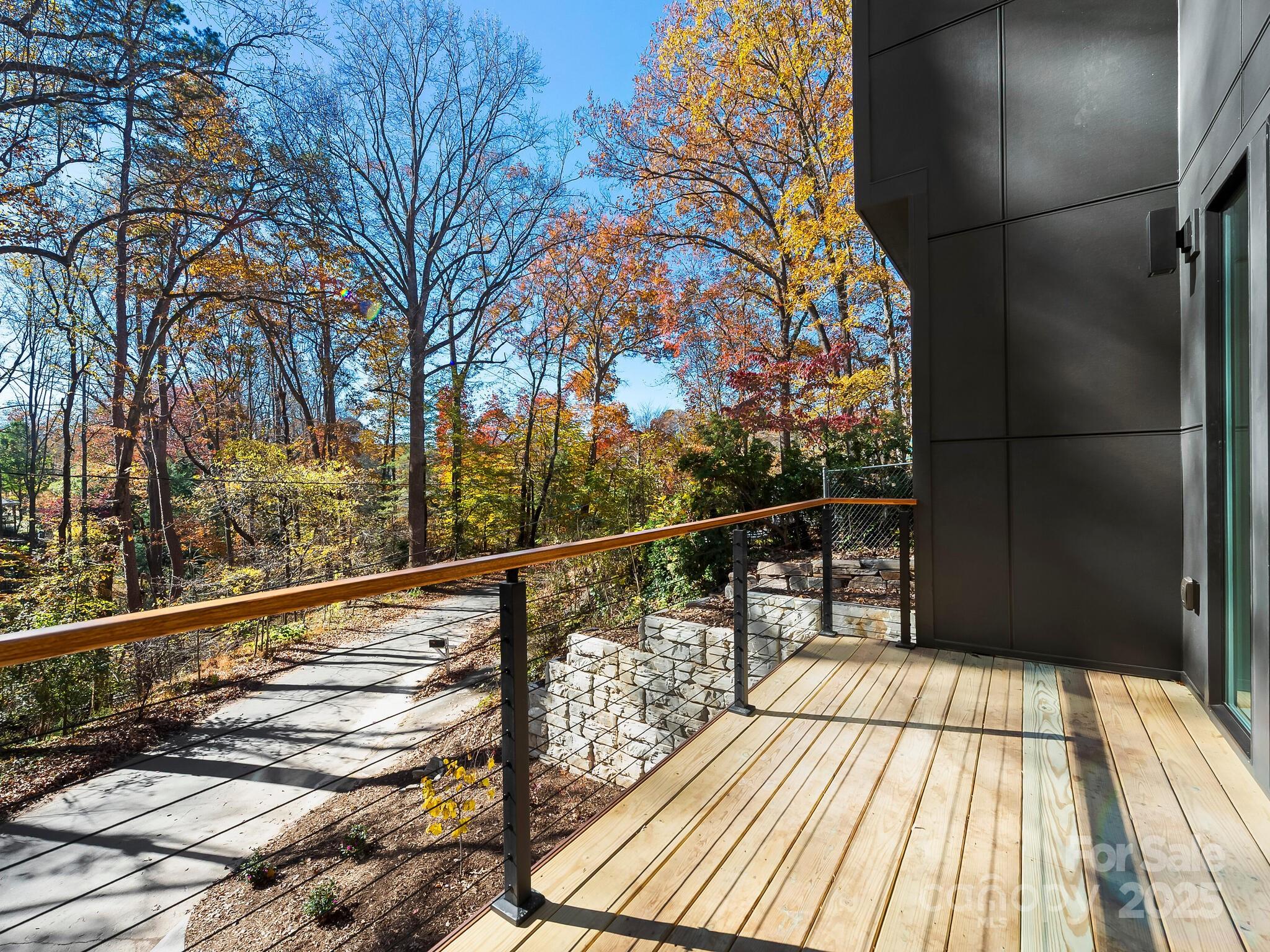 15 Perdue Place Property Photo 4