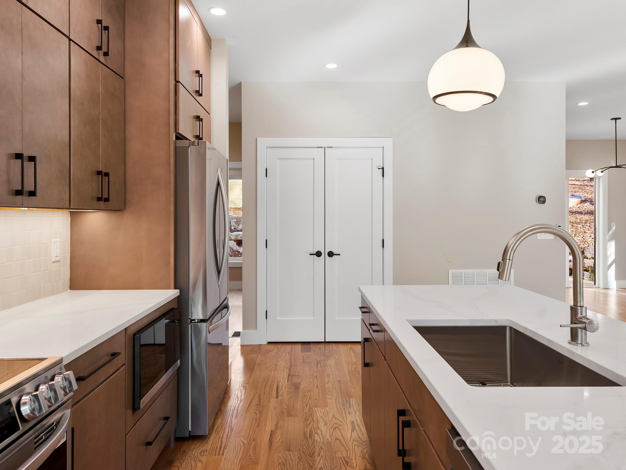 15 Perdue Place Property Photo 11