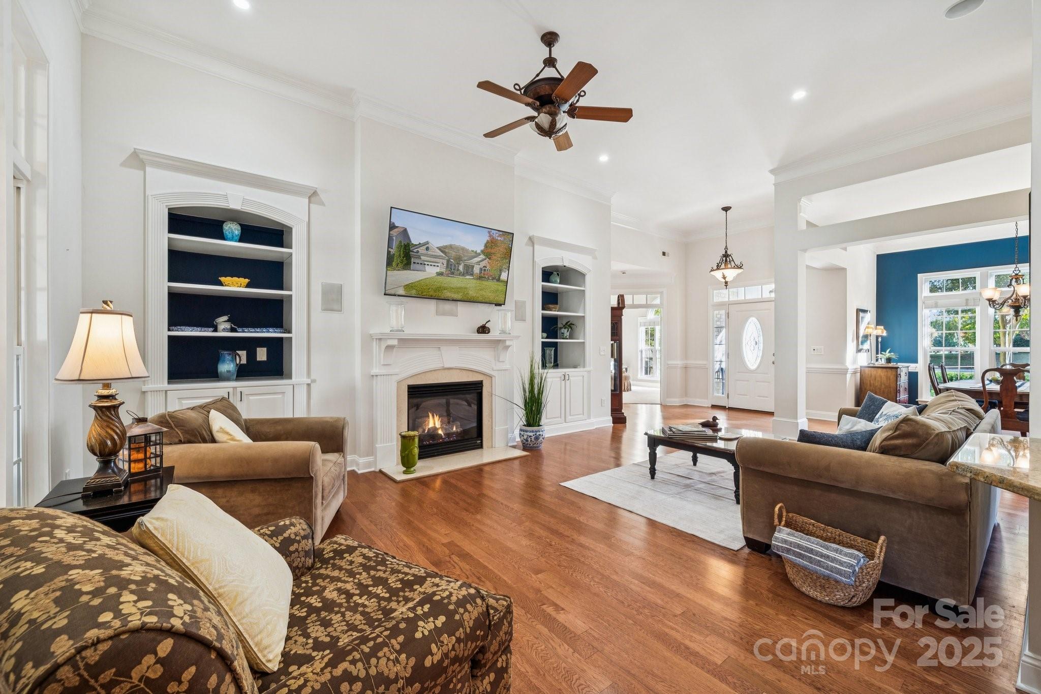 120 Elizabeth Hearth Road 93 Property Photo 3