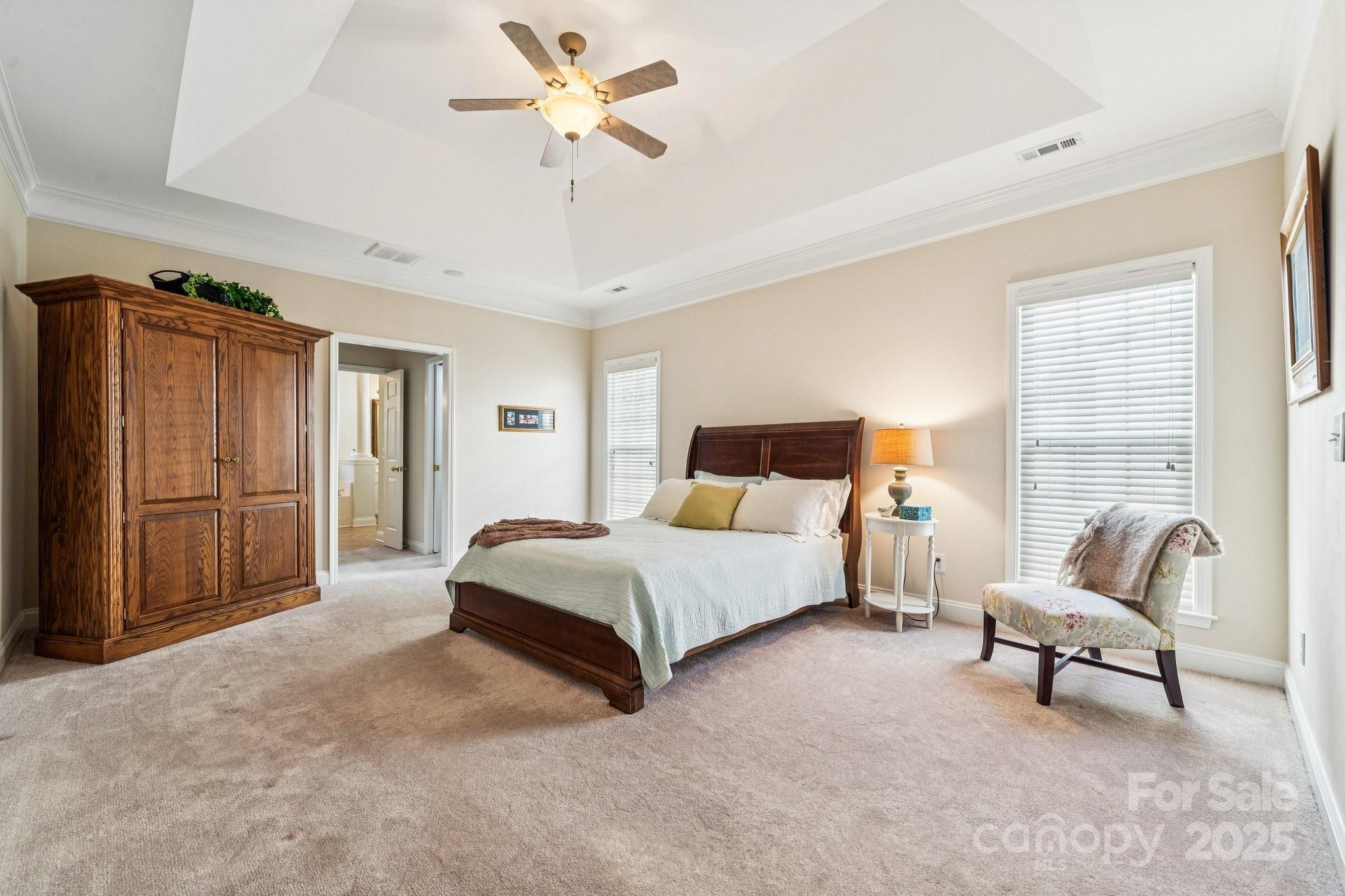 120 Elizabeth Hearth Road 93 Property Photo 9