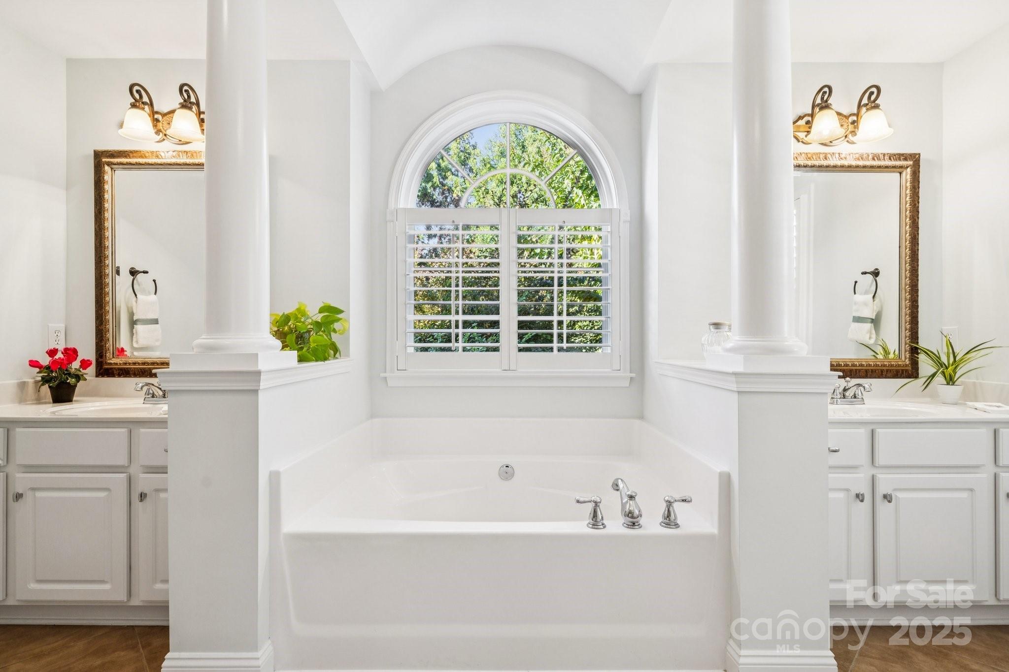 120 Elizabeth Hearth Road 93 Property Photo 11