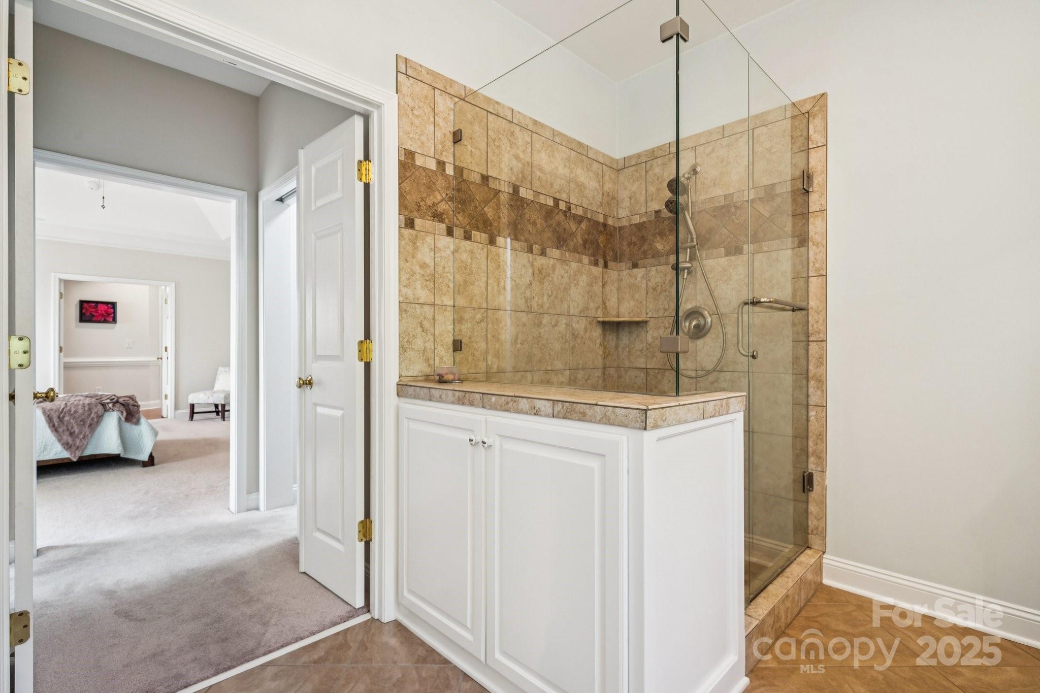 120 Elizabeth Hearth Road 93 Property Photo 12