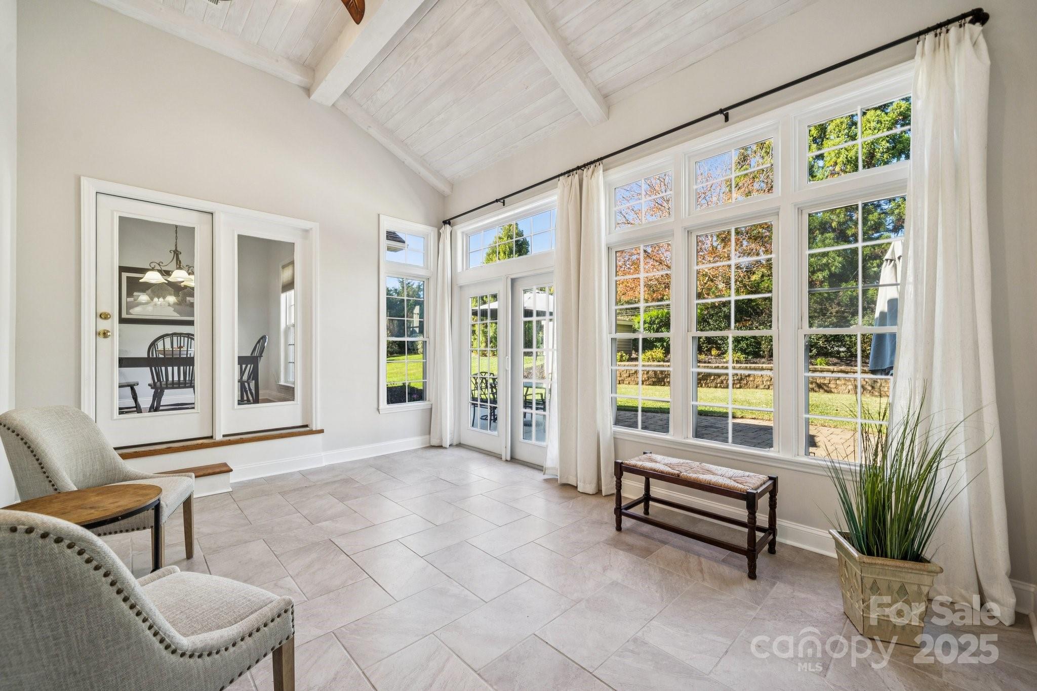 120 Elizabeth Hearth Road 93 Property Photo 14