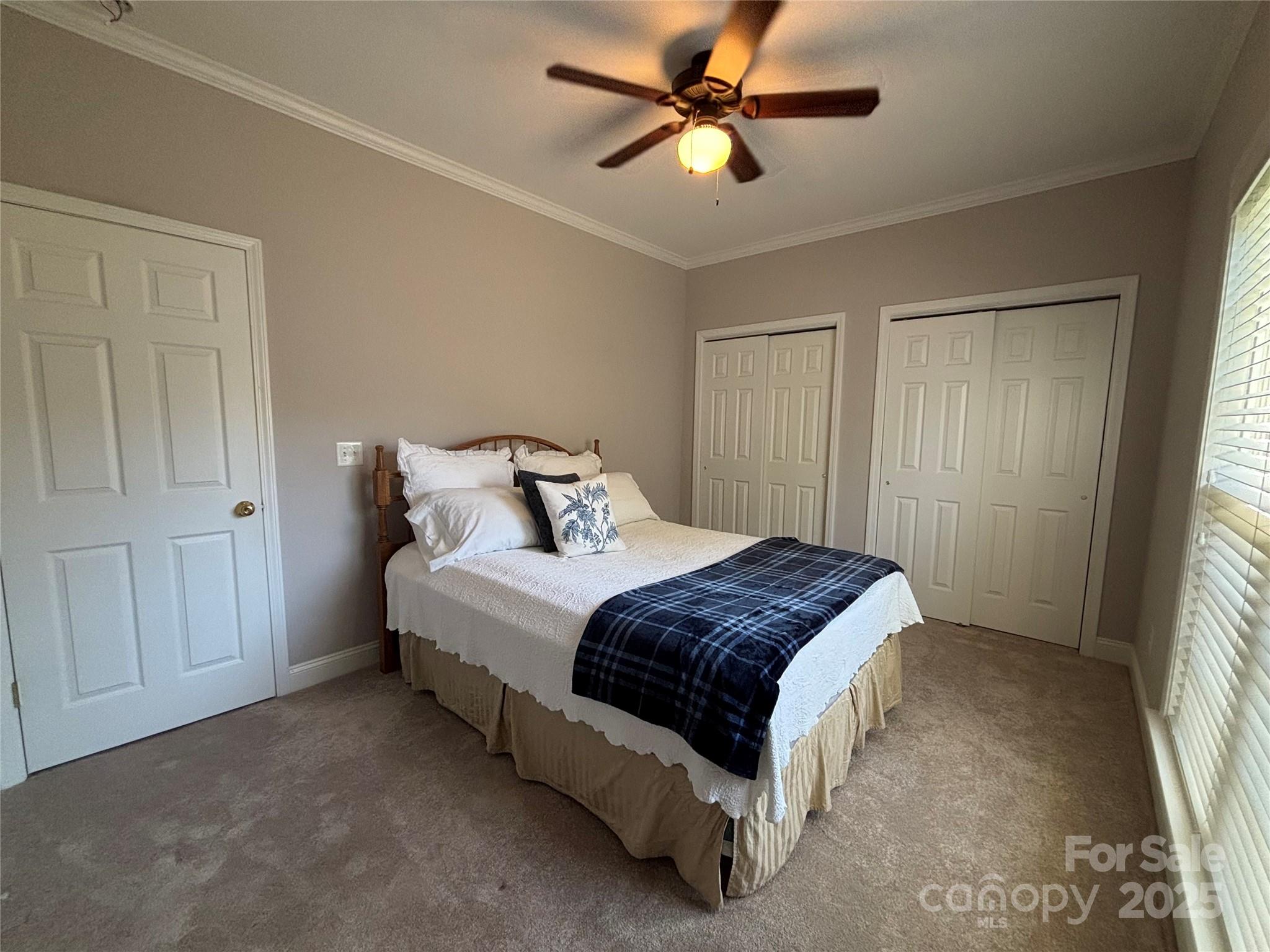 120 Elizabeth Hearth Road 93 Property Photo 16