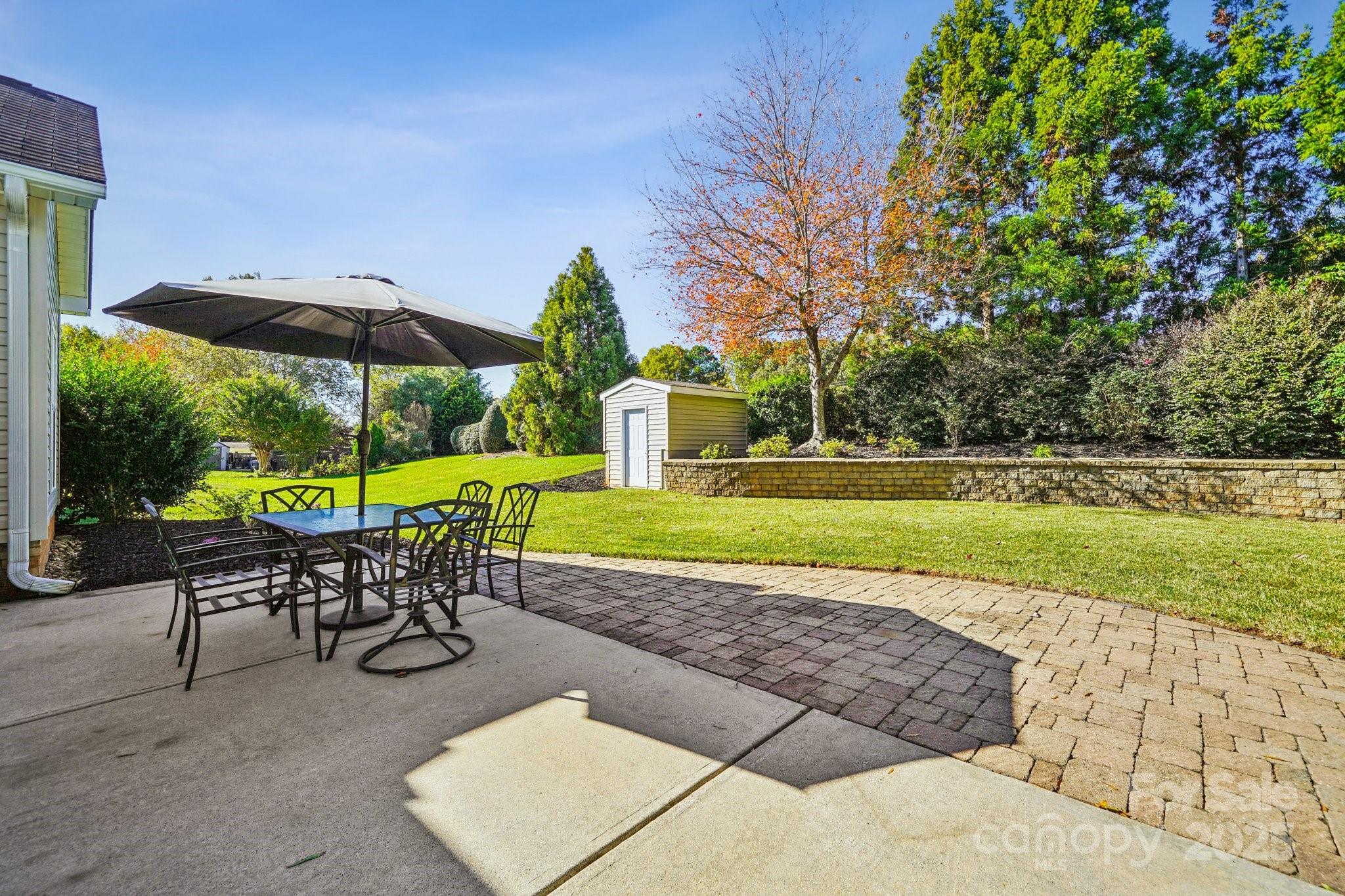 120 Elizabeth Hearth Road 93 Property Photo 22